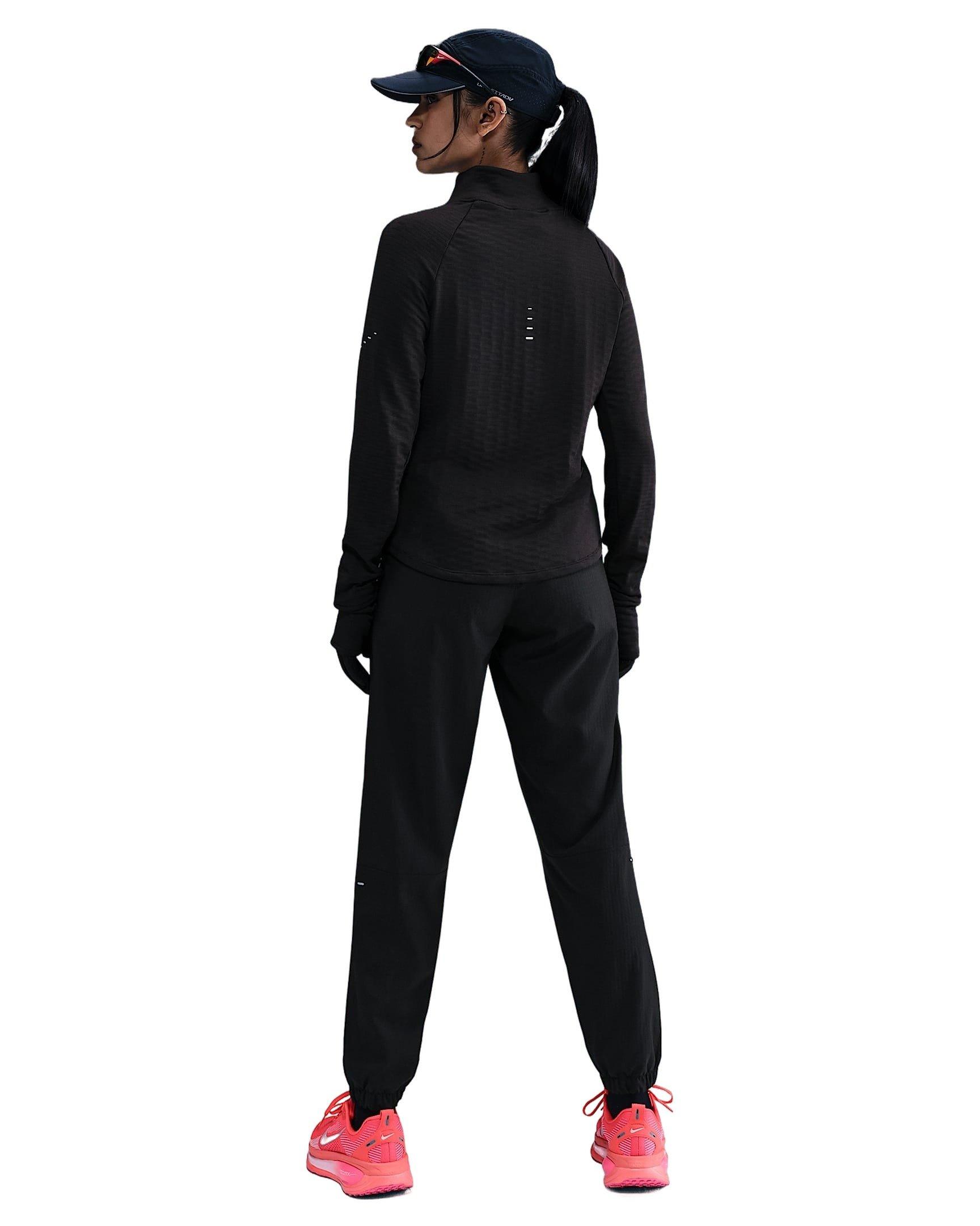 Nike Women's Swift Therma-FIT Turtle-Neck Running Top -Black - BLACK Thumbnail View 6