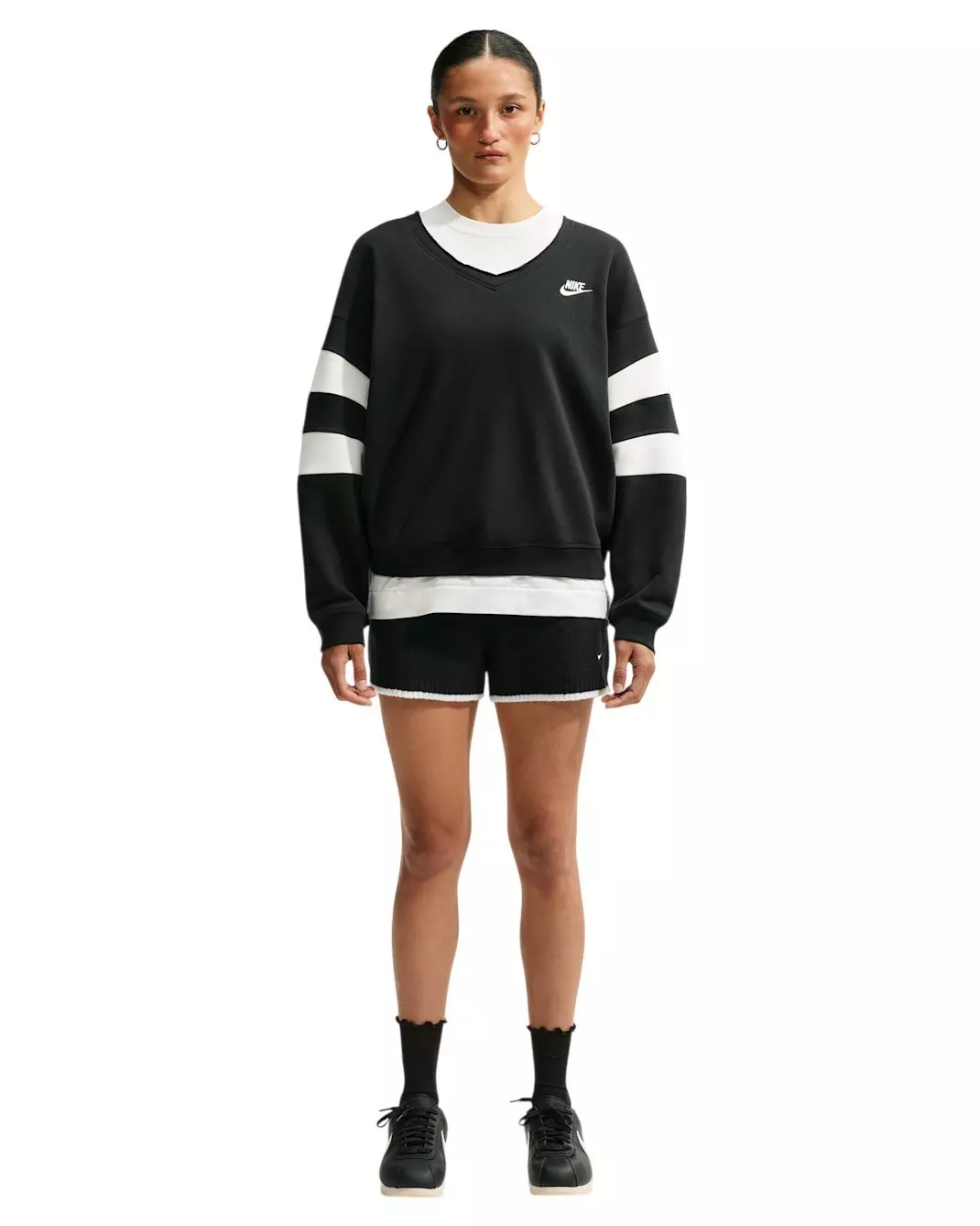 Nike Women's Sportswear Chill Knit Mid-Rise Shorts - Black/White - BLACK/WHITE