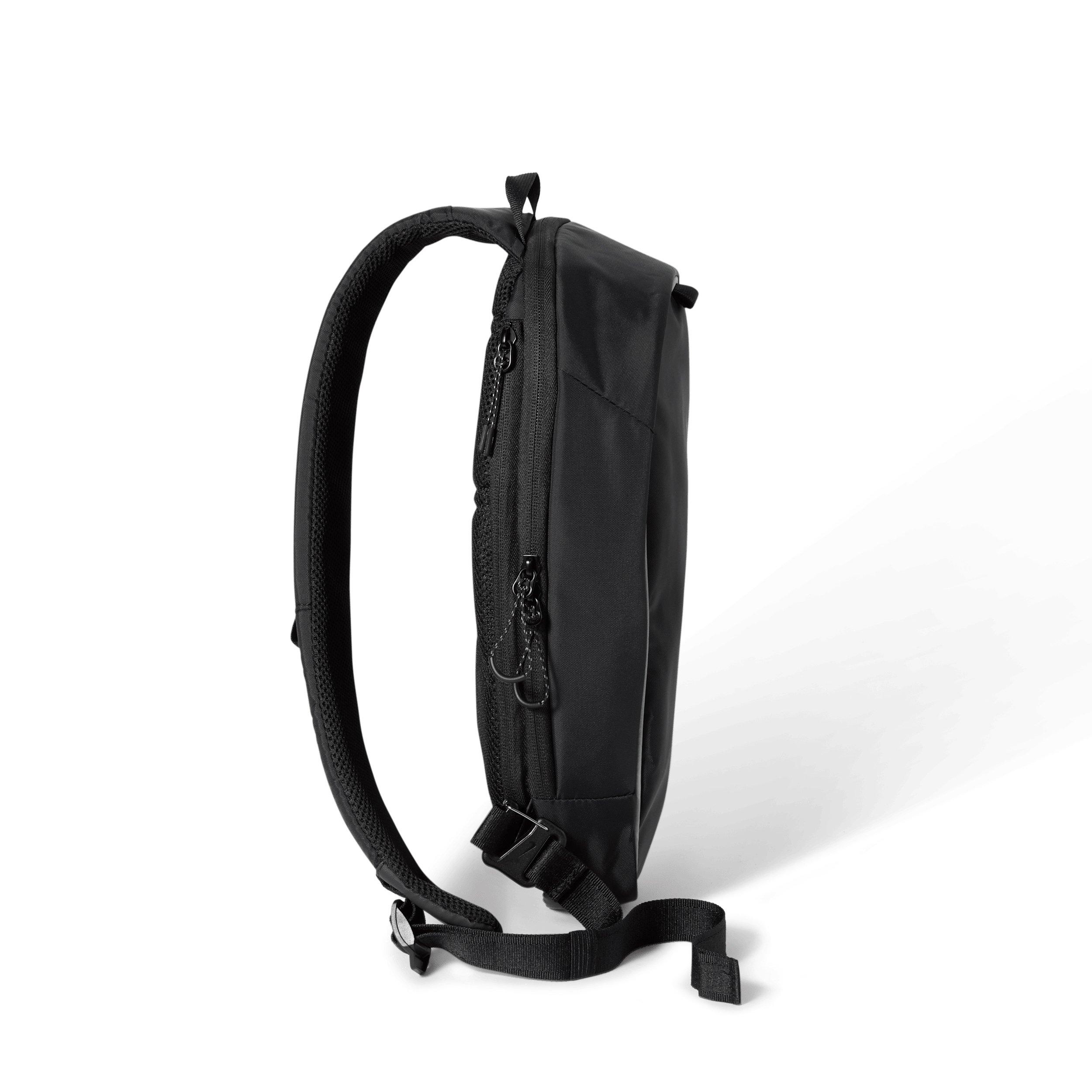 Nike Commute Sling Bag - Black/Black/Reflect Silver - BLACK/BLACK/SILVER Thumbnail View 3