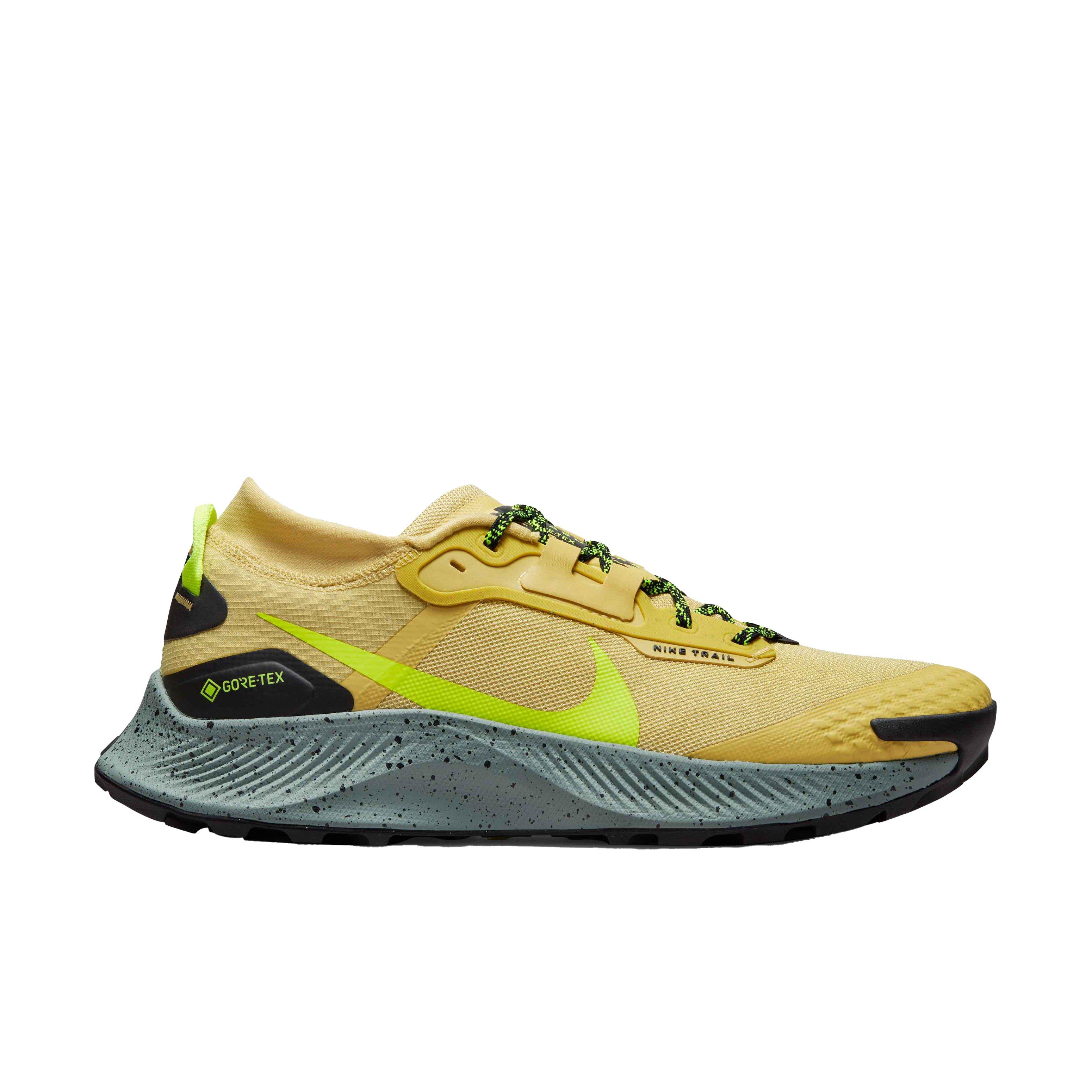 Nike Pegasus Trail 3 GORE-TEX Men's Waterproof Trail Running Shoe