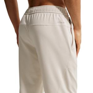 Nike Men's Primary NanoKnit Dri-FIT UV Protection Performance Joggers