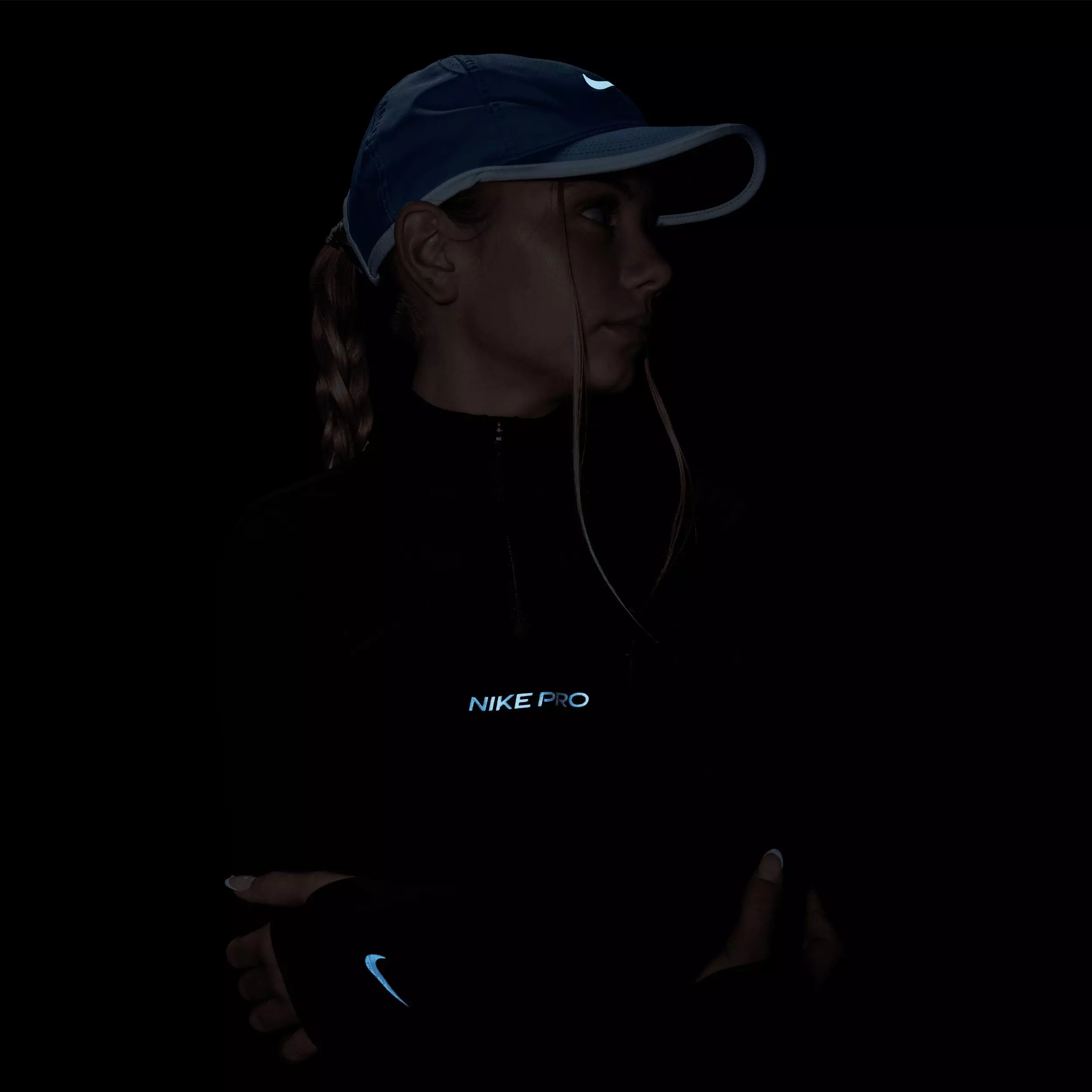 Nike Big Girls' Pro Therma-FIT 1/2-Zip Long-Sleeve Top -Black - BLACK