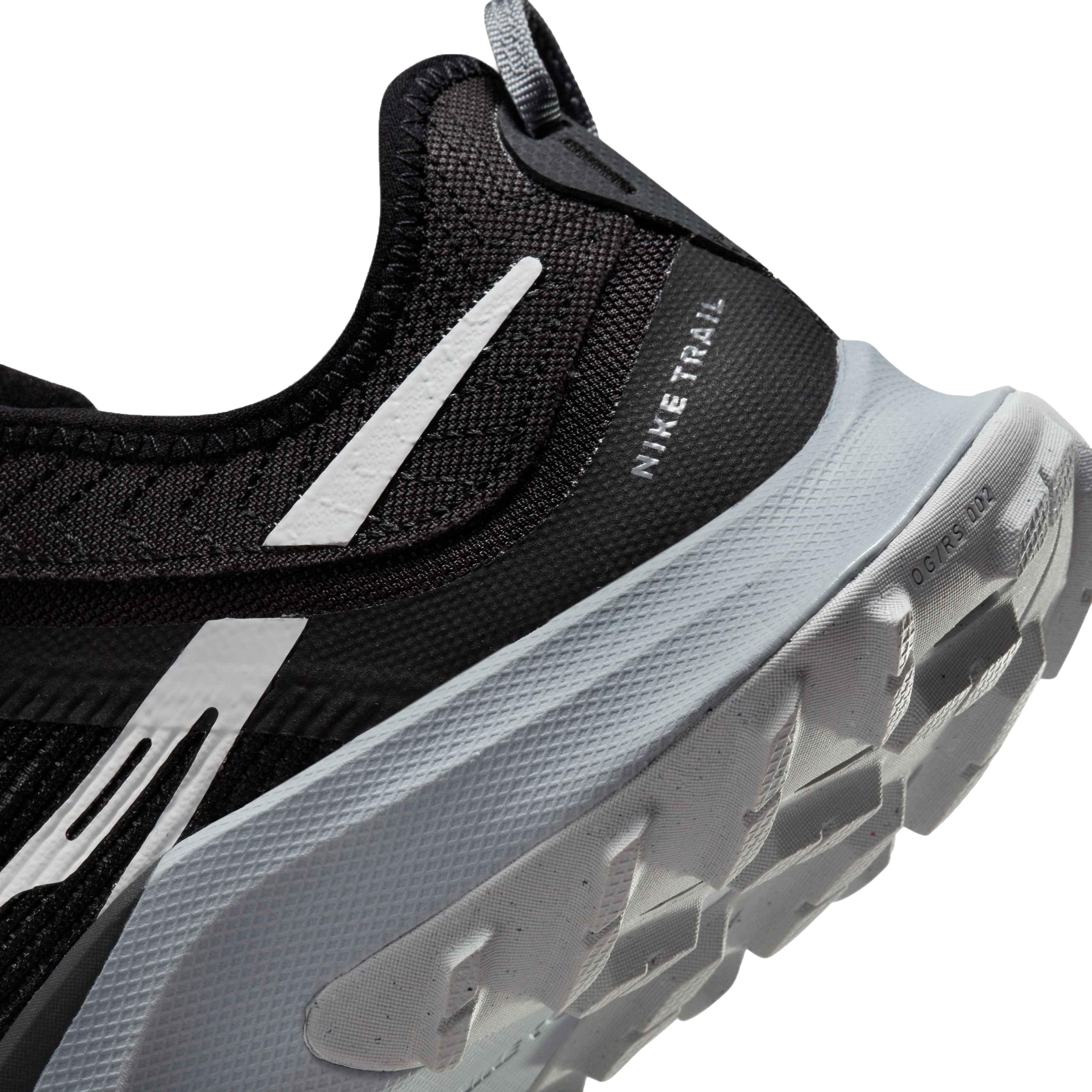 Nike Air Zoom Terra Kiger 8 "Black/Pure Platinum/Anthracite/Wolf Grey" Men's Trail Running Shoe - BLACK Thumbnail View 5