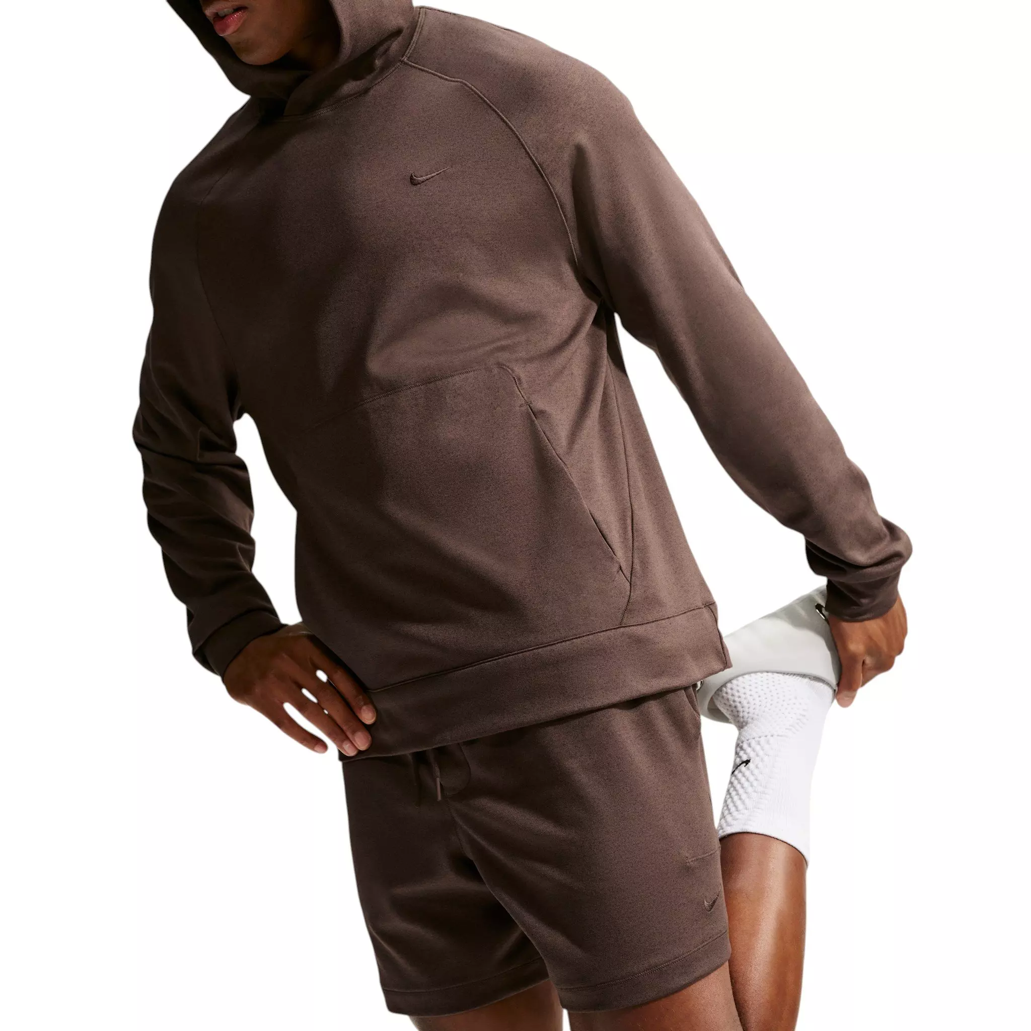 Nike Men's Primary NanoKnit Dri-FIT 7" Performance Shorts - BROWN