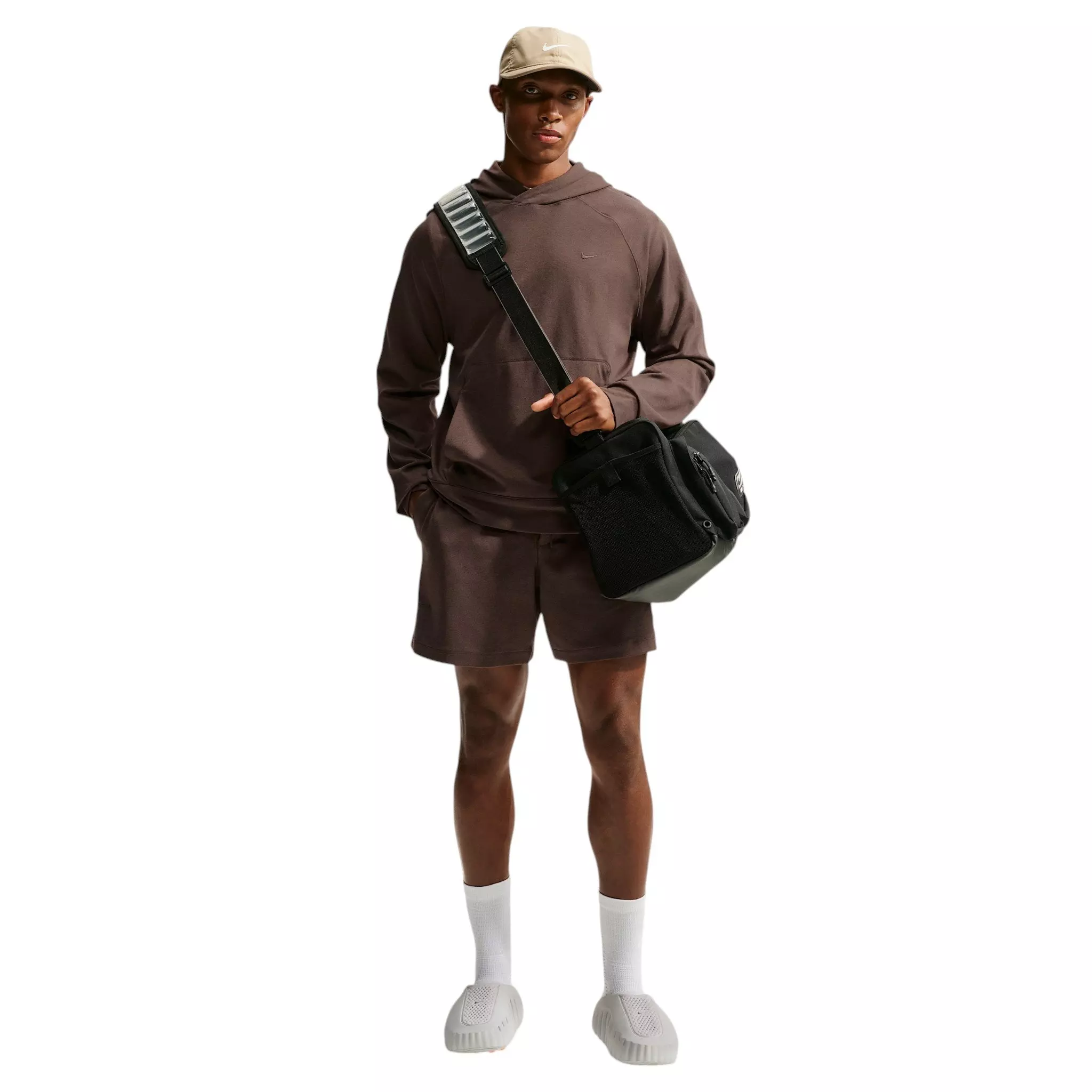Nike Men's Primary NanoKnit Dri-FIT 7" Performance Shorts - BROWN