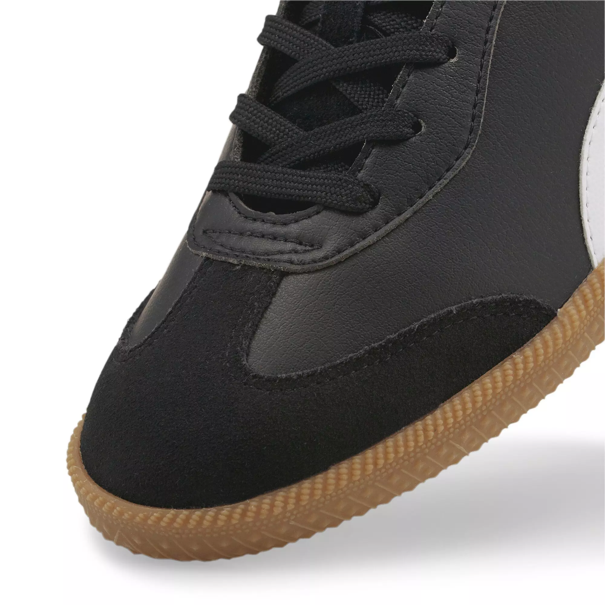 PUMA King 21 IT Indoor Soccer "Black/White" Unisex Soccer Shoe - BLACK/WHITE