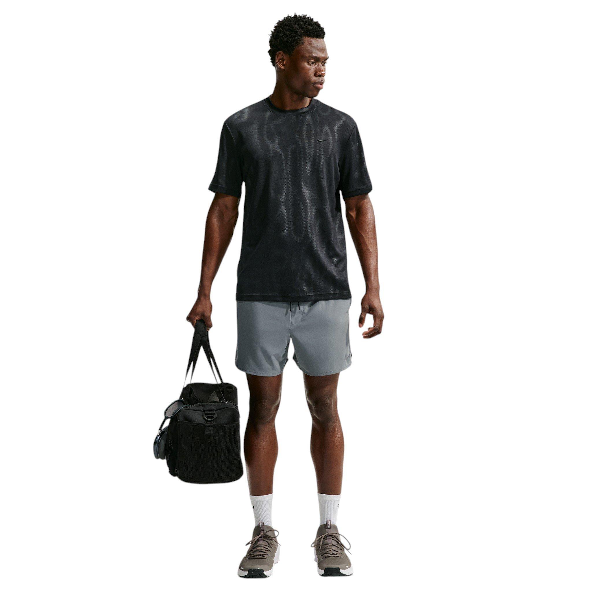 Nike Men's N.A.C. Primary Dri-FIT Short-Sleeve Training Top - BLACK Thumbnail View 4