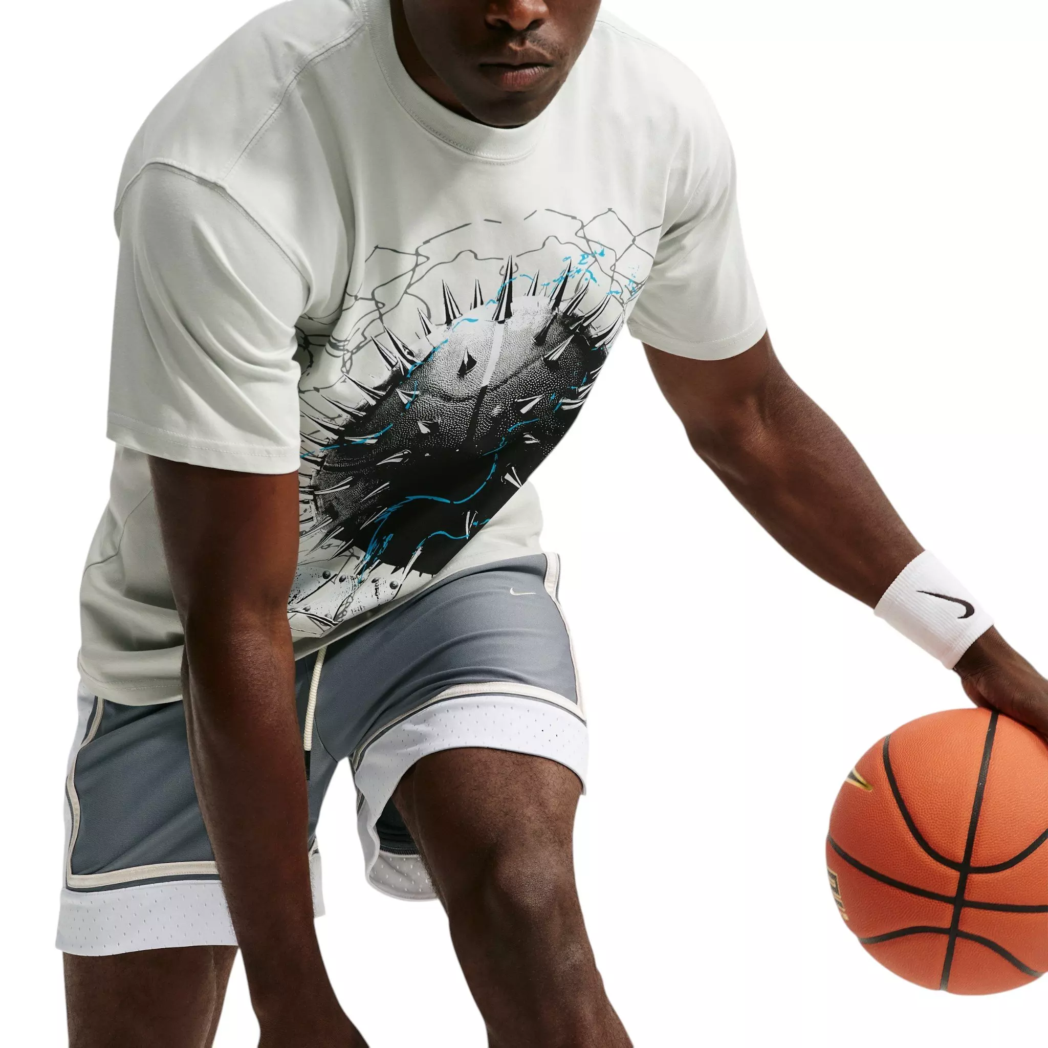 Nike Men's Standard Issue Dri-FIT 6" Basketball Shorts - GREY