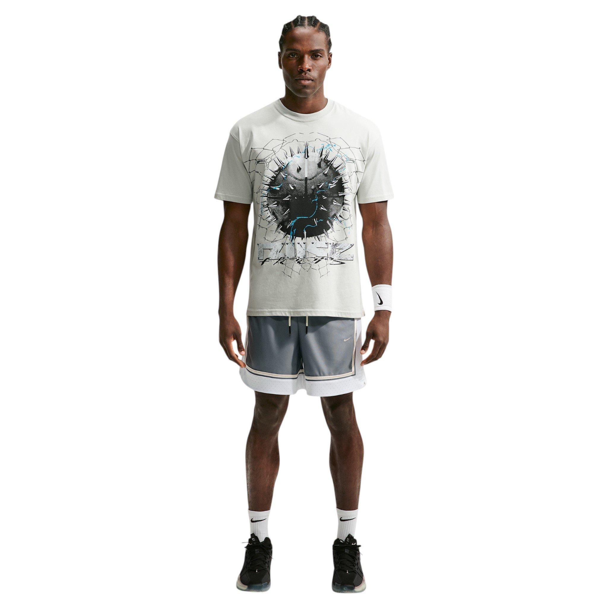 Nike Men's Standard Issue Dri-FIT 6" Basketball Shorts - GREY