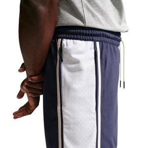 Nike Men's Standard Issue Dri-FIT 6" Basketball Shorts