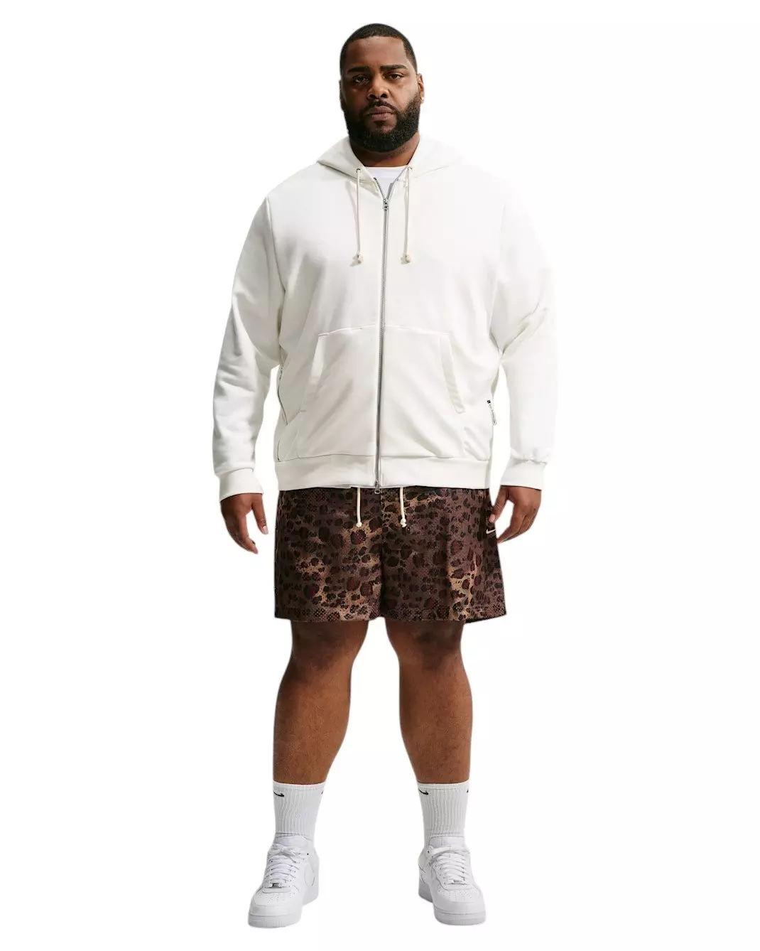 Nike Men's Standard Issue 5" Basketball Shorts - BROWN