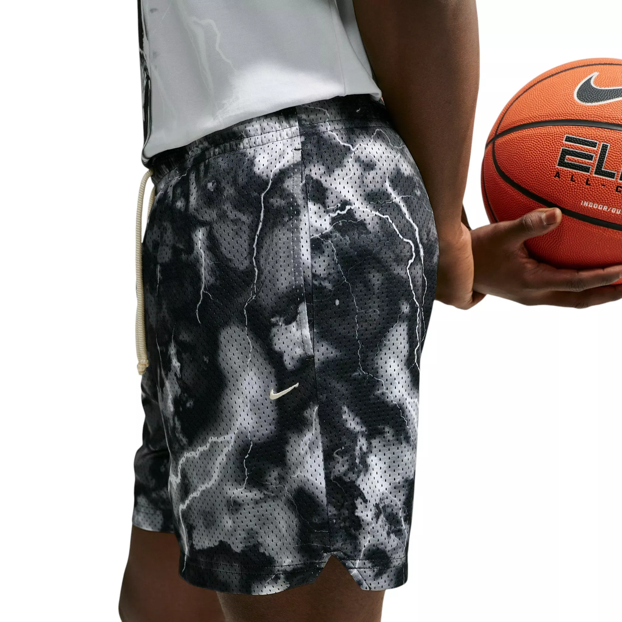 Nike Men's Standard Issue Marble Dri-FIT 5" Mesh Basketball Shorts - GREY