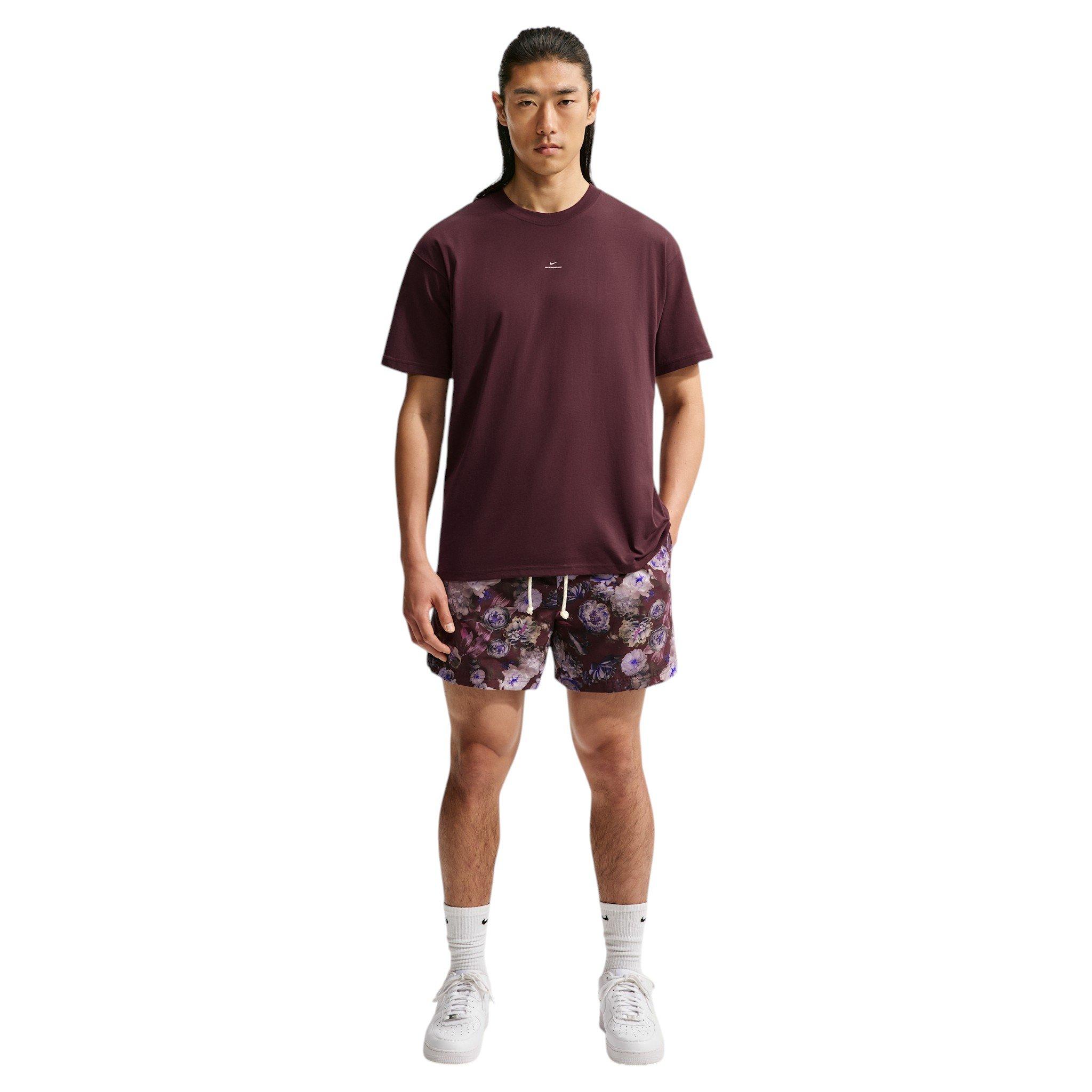 Nike Men's Standard Issue Dri-FIT 5" Basketball Shorts - RED