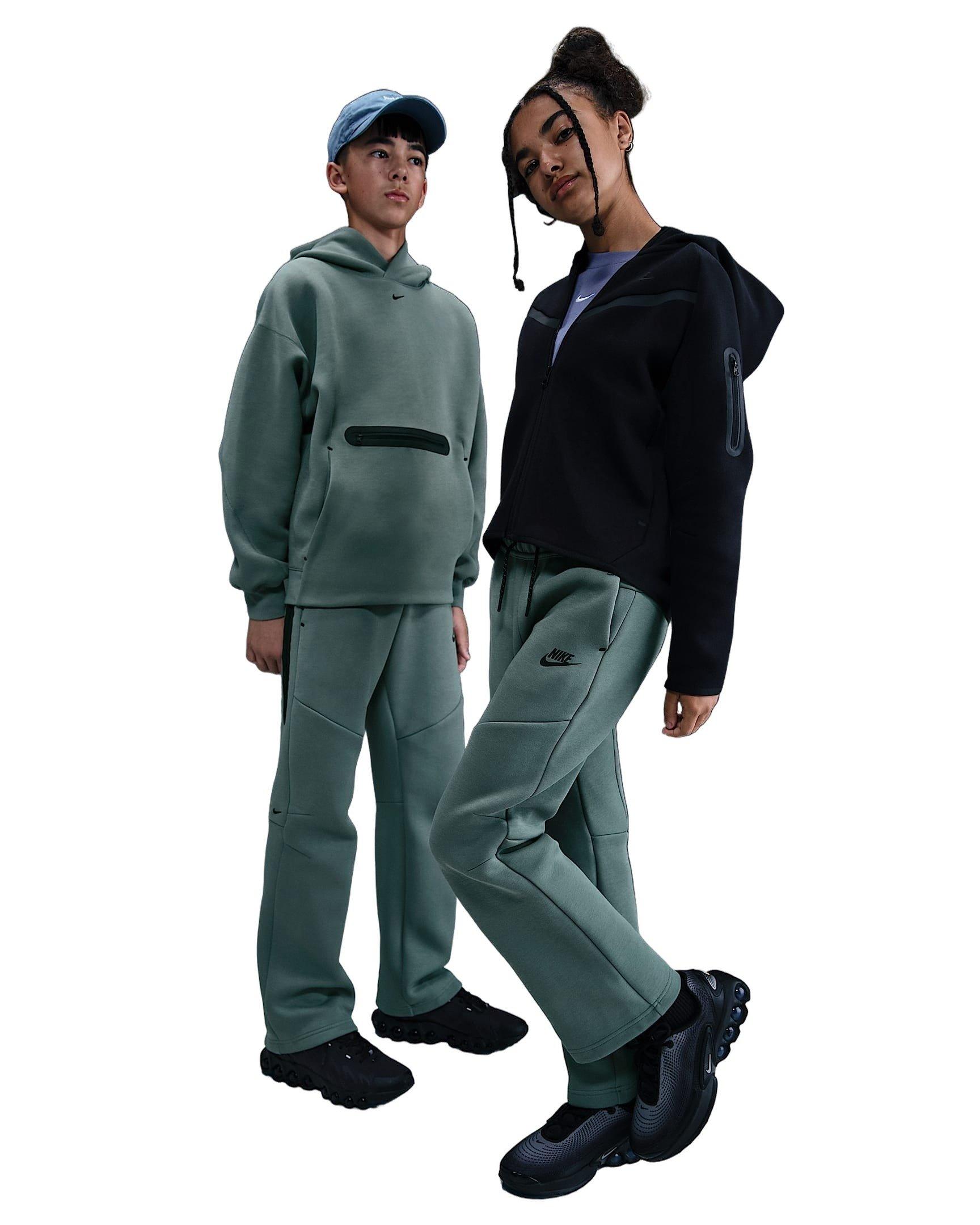 Nike Big Boys' Sportswear Tech Fleece Open-Hem Pants - Green - GREEN Thumbnail View 4