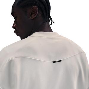 Nike Men's Standard Issue Therma-FIT Basketball Crew - Sail/Black