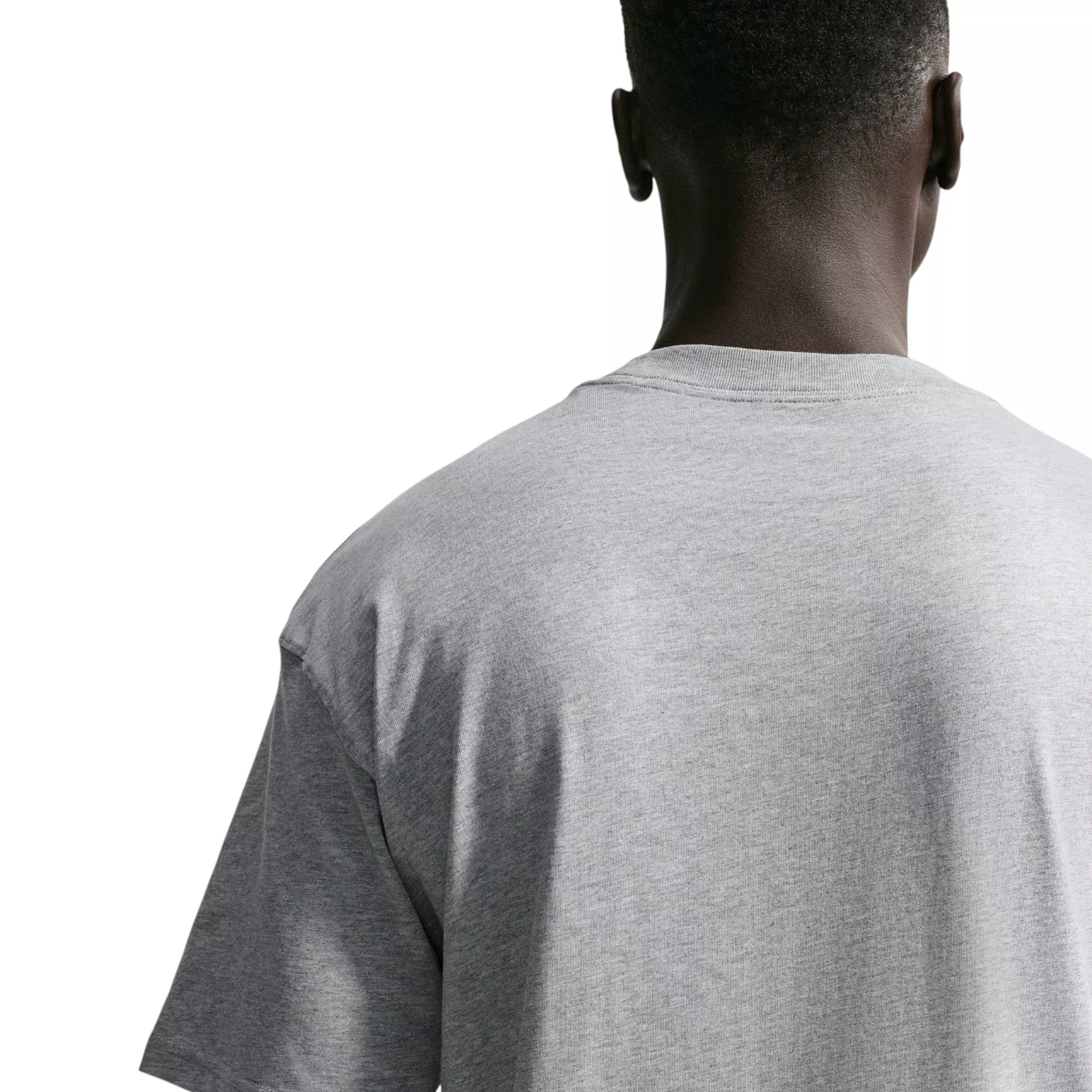 Nike Men's Standard Issue Dri-FIT Basketball T-Shirt - GREY