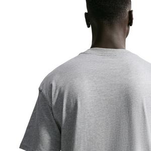Nike Men's Standard Issue Dri-FIT Basketball T-Shirt - GREY