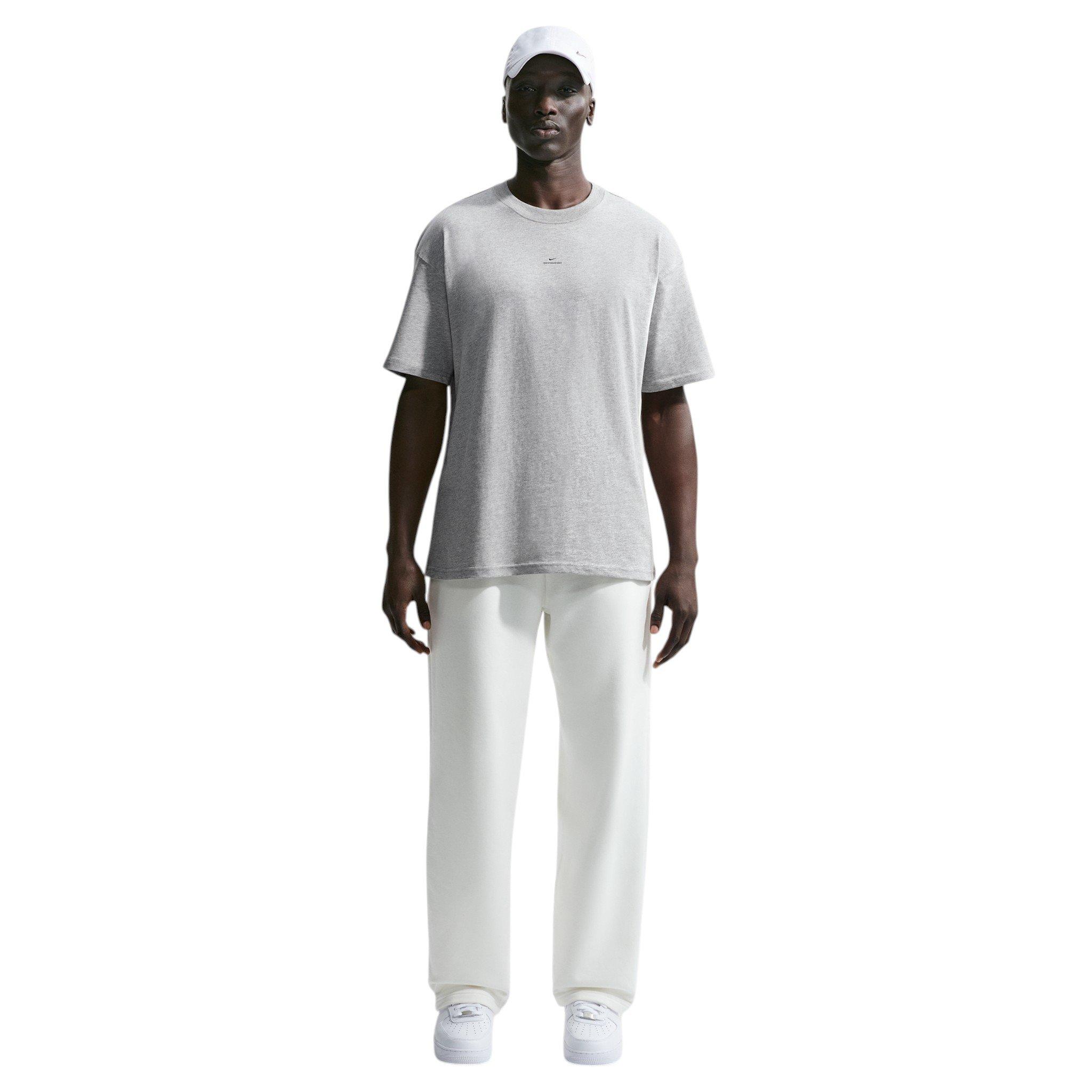 Nike Men's Standard Issue Dri-FIT Basketball T-Shirt - GREY Thumbnail View 4