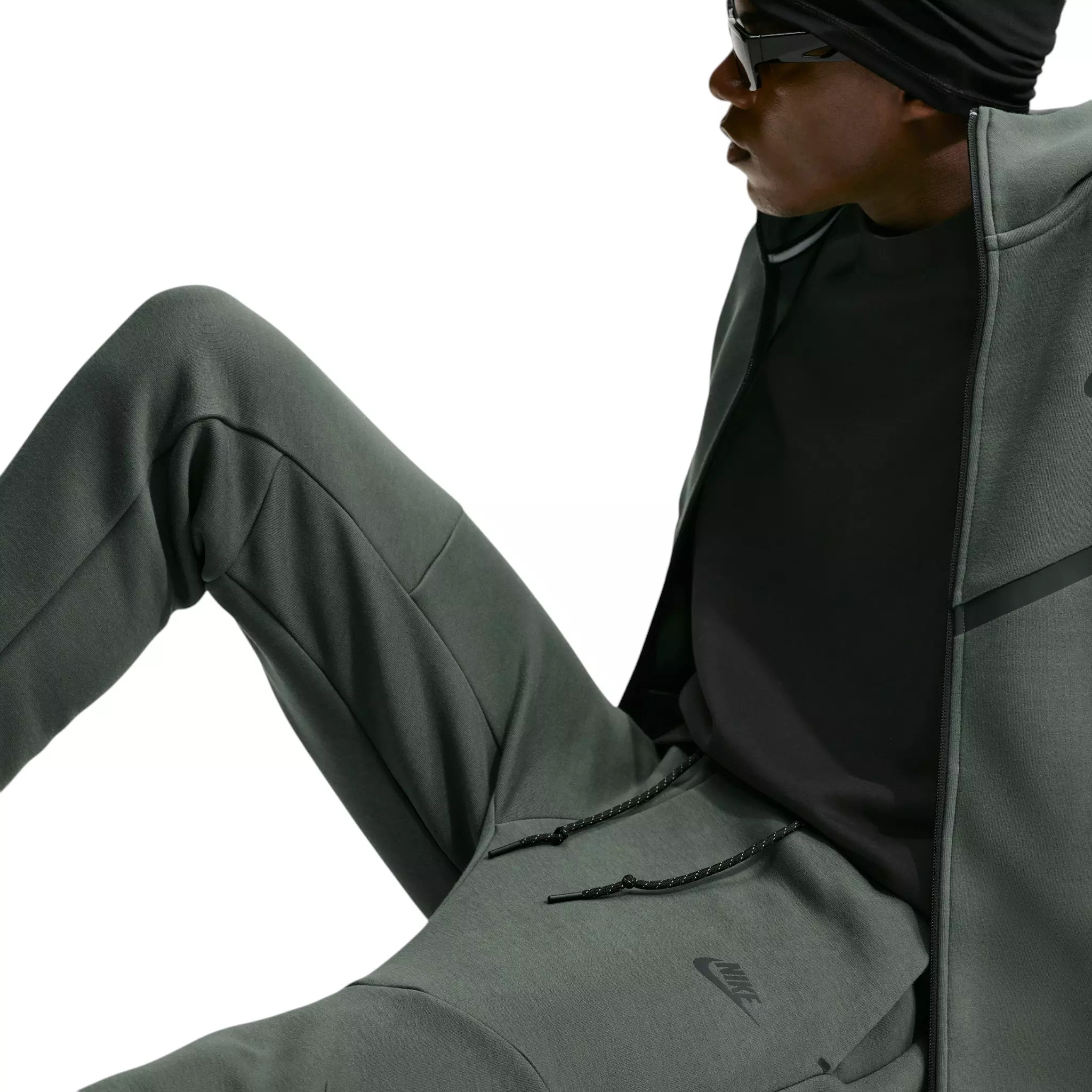 Nike Men's Tech Fleece Joggers - GREEN