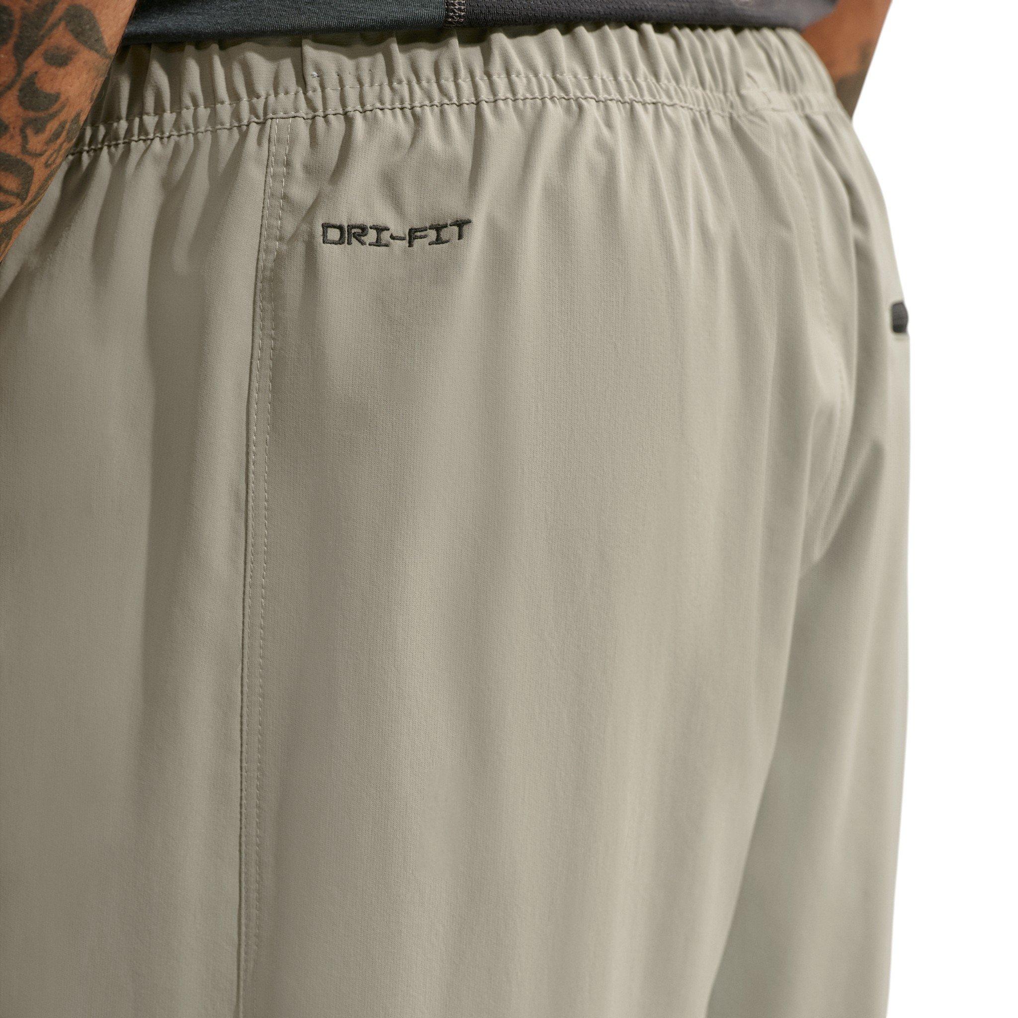 Nike Men's Tech Helios Dri-FIT Pants - LT GREEN