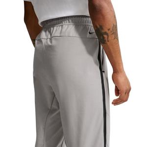 Nike Men's Tech Dri-FIT Shori Knit Pants - GREY