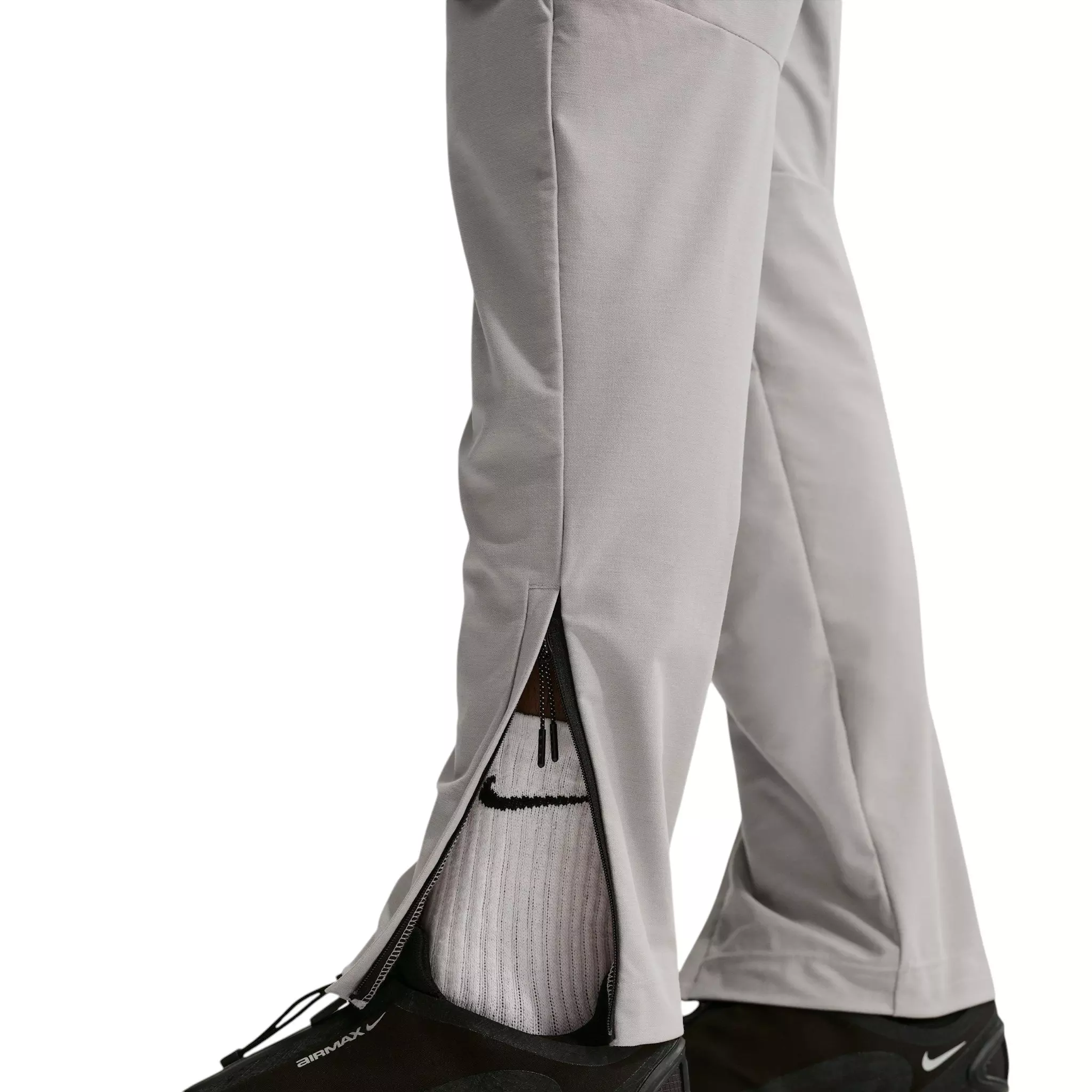 Nike Men's Tech Dri-FIT Shori Knit Pants - GREY