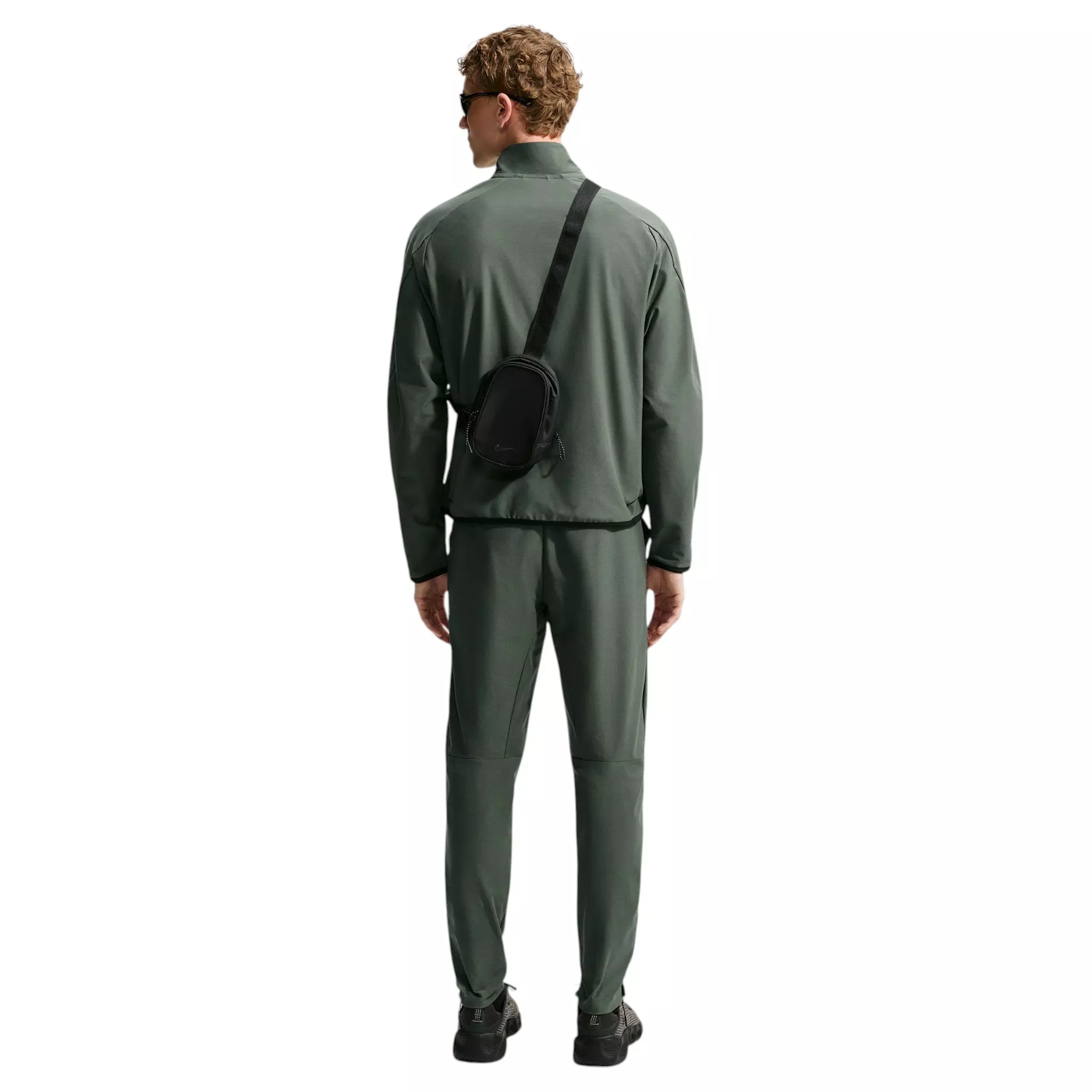 Nike Men's Tech Dri-FIT Shori Knit Pants - GREEN