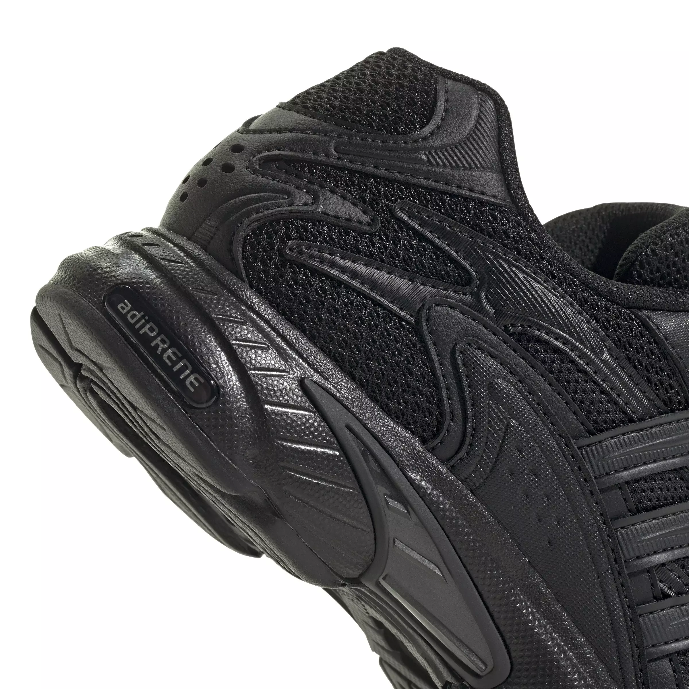 adidas Originals Temper Run 2.0 "Core Black/Core Black/Core Black" Grade School Boys' Shoe - BLACK/BLACK/BLACK