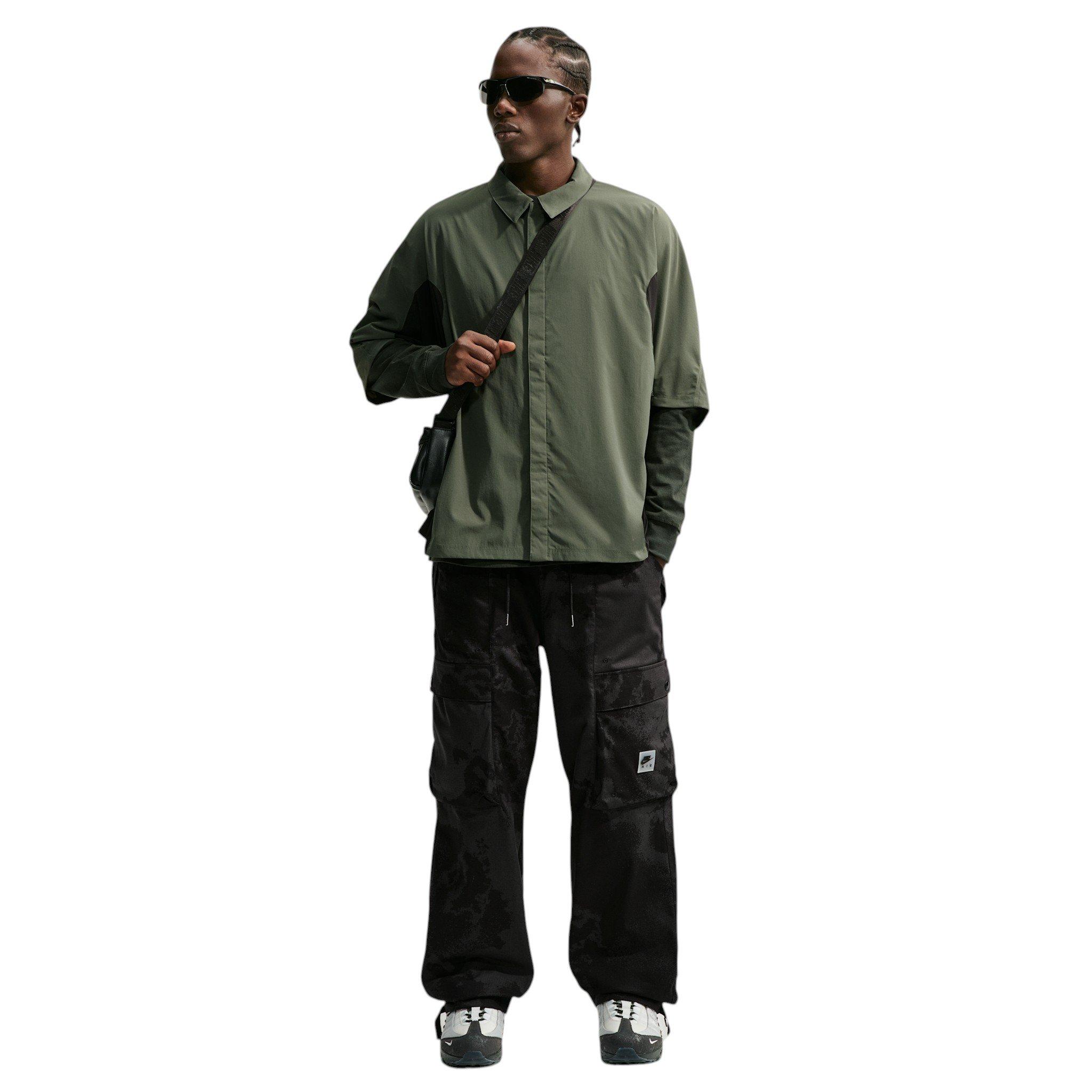 Nike Men's Air Woven All-Over Print Cargo Pants - BLACK