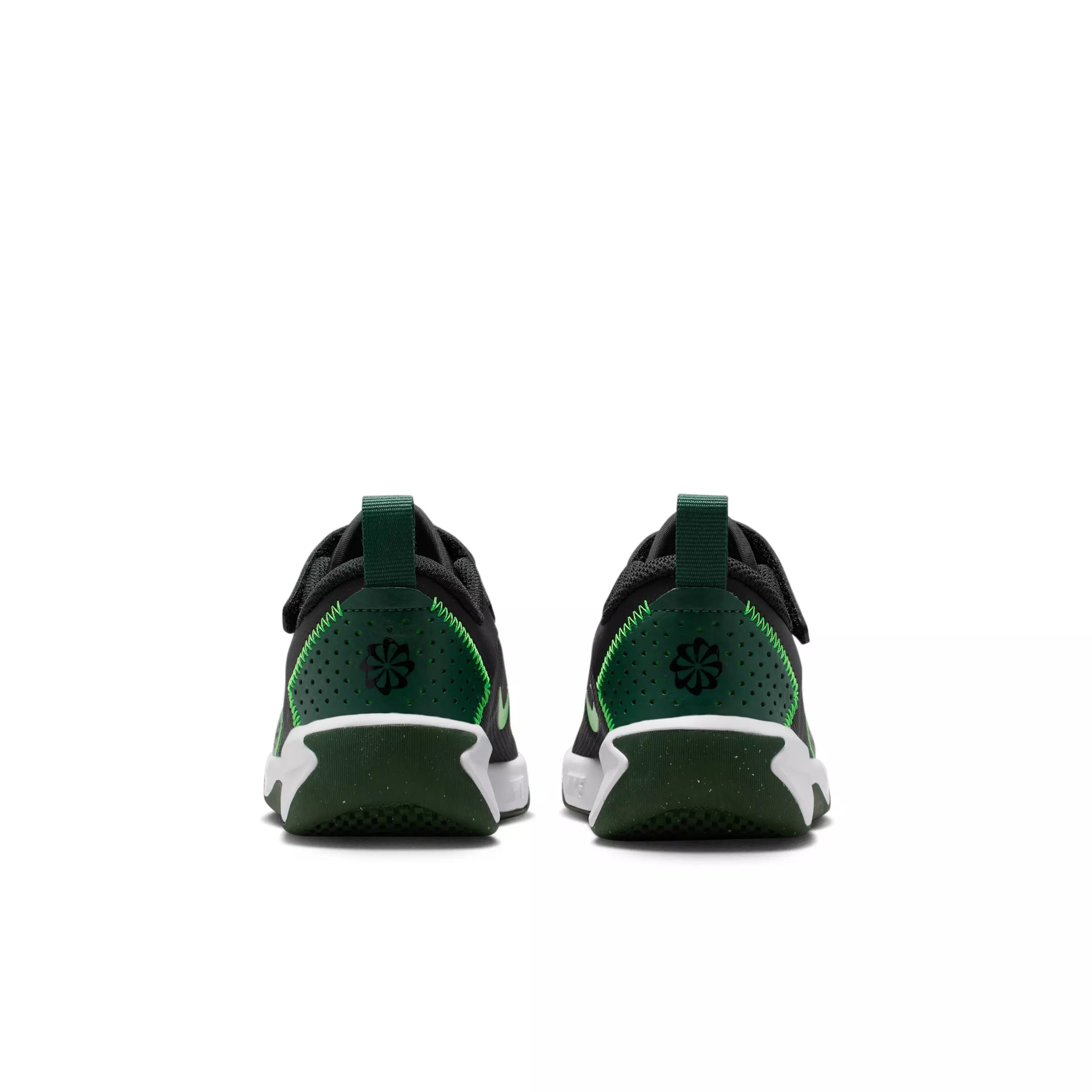 Nike Omni Multi-Court "Black/Green Strike/Fir" Preschool Boys' Shoe - BLACK/GREEN/FIR