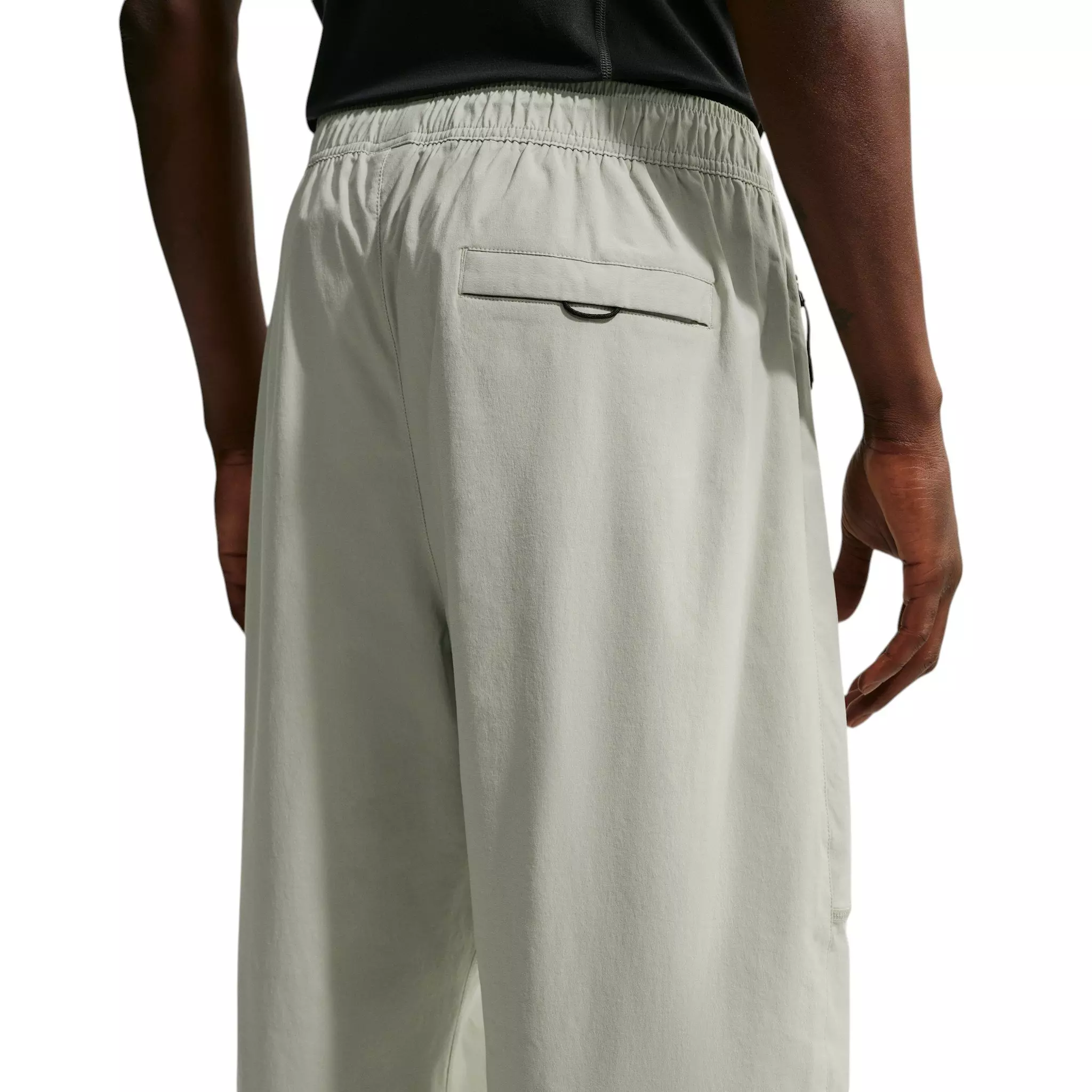 Nike Men's Tech Dri-FIT Woven Pants - GREEN