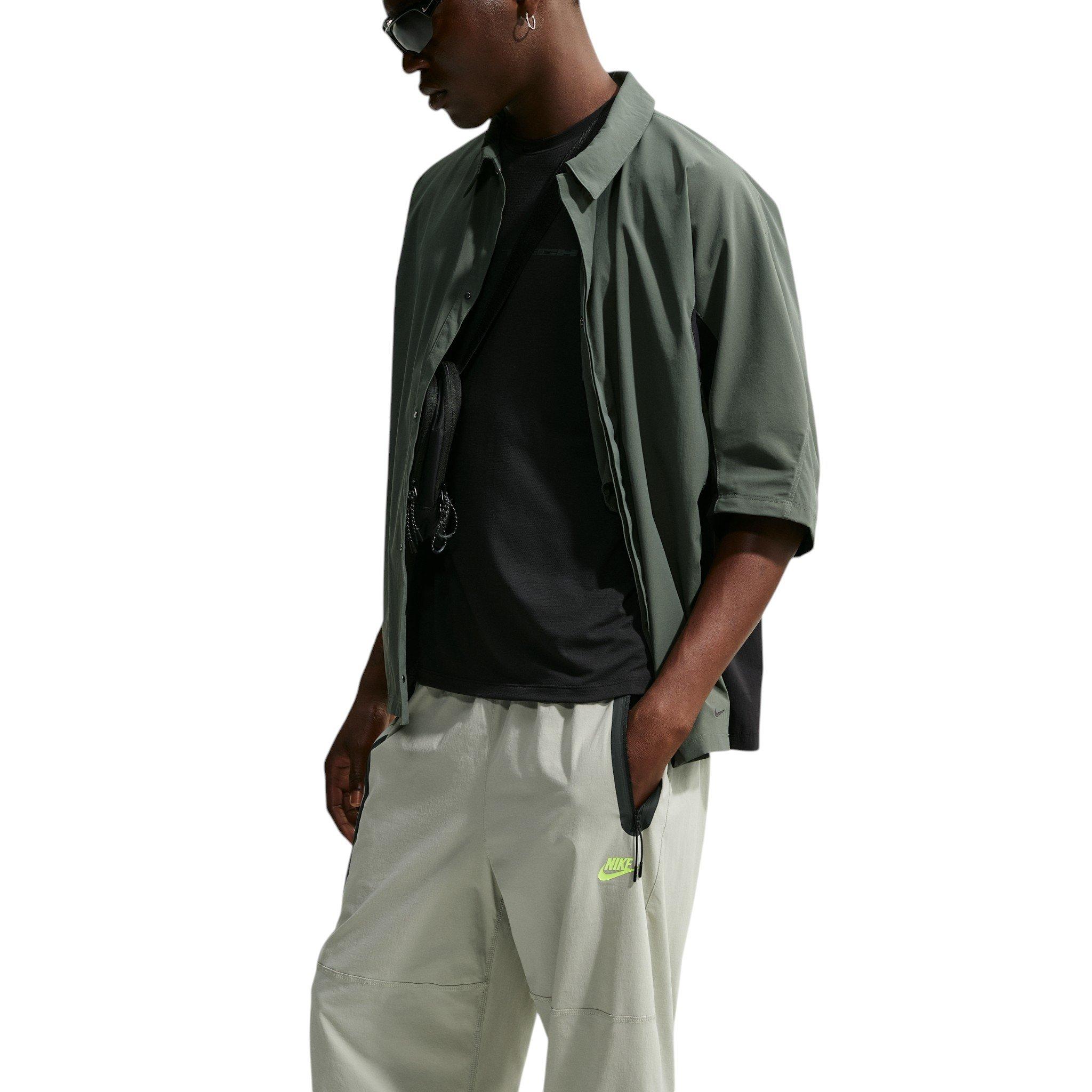 Nike Men's Tech Dri-FIT Woven Pants - GREEN