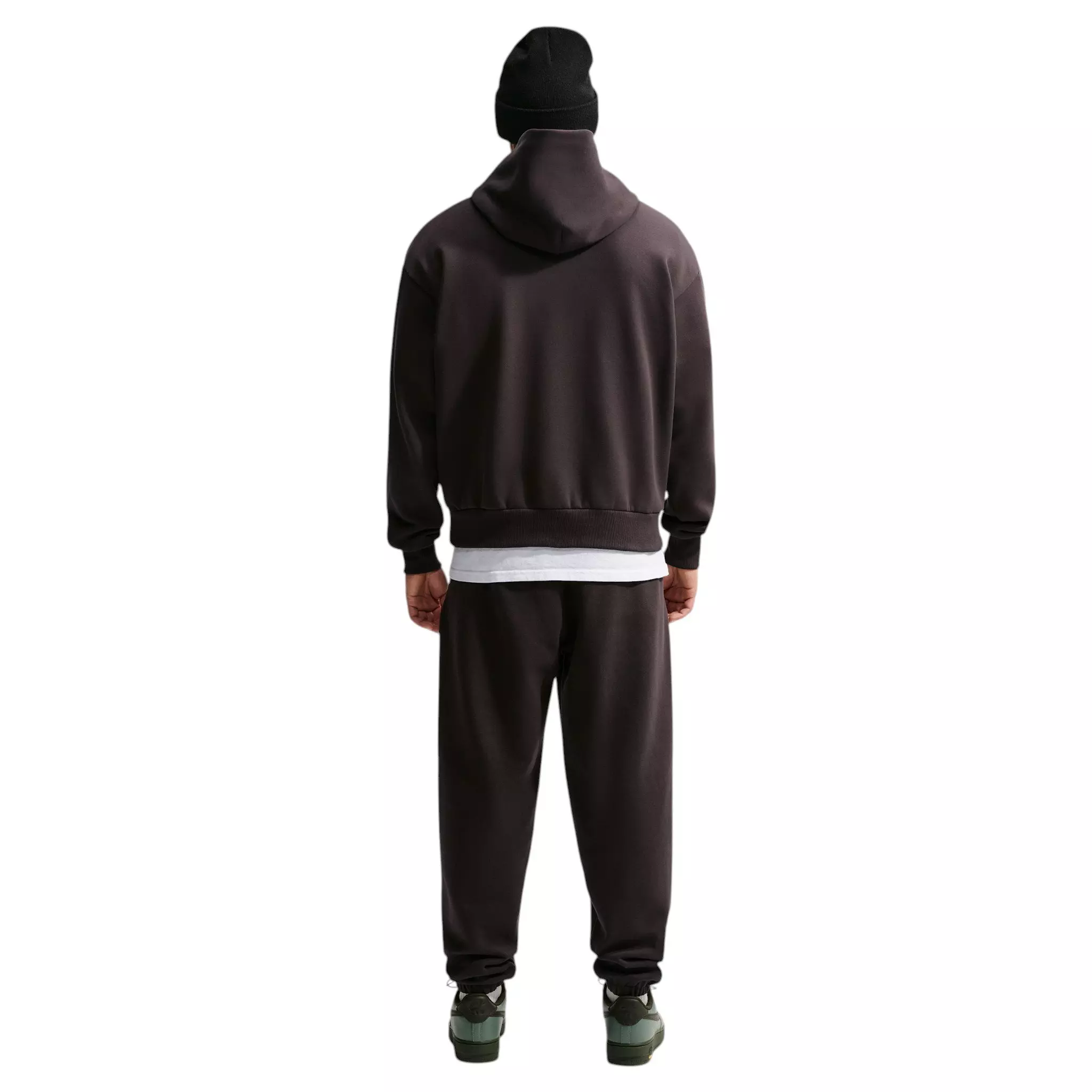 Nike Men's Solo Swoosh Cuffed Pants - BROWN