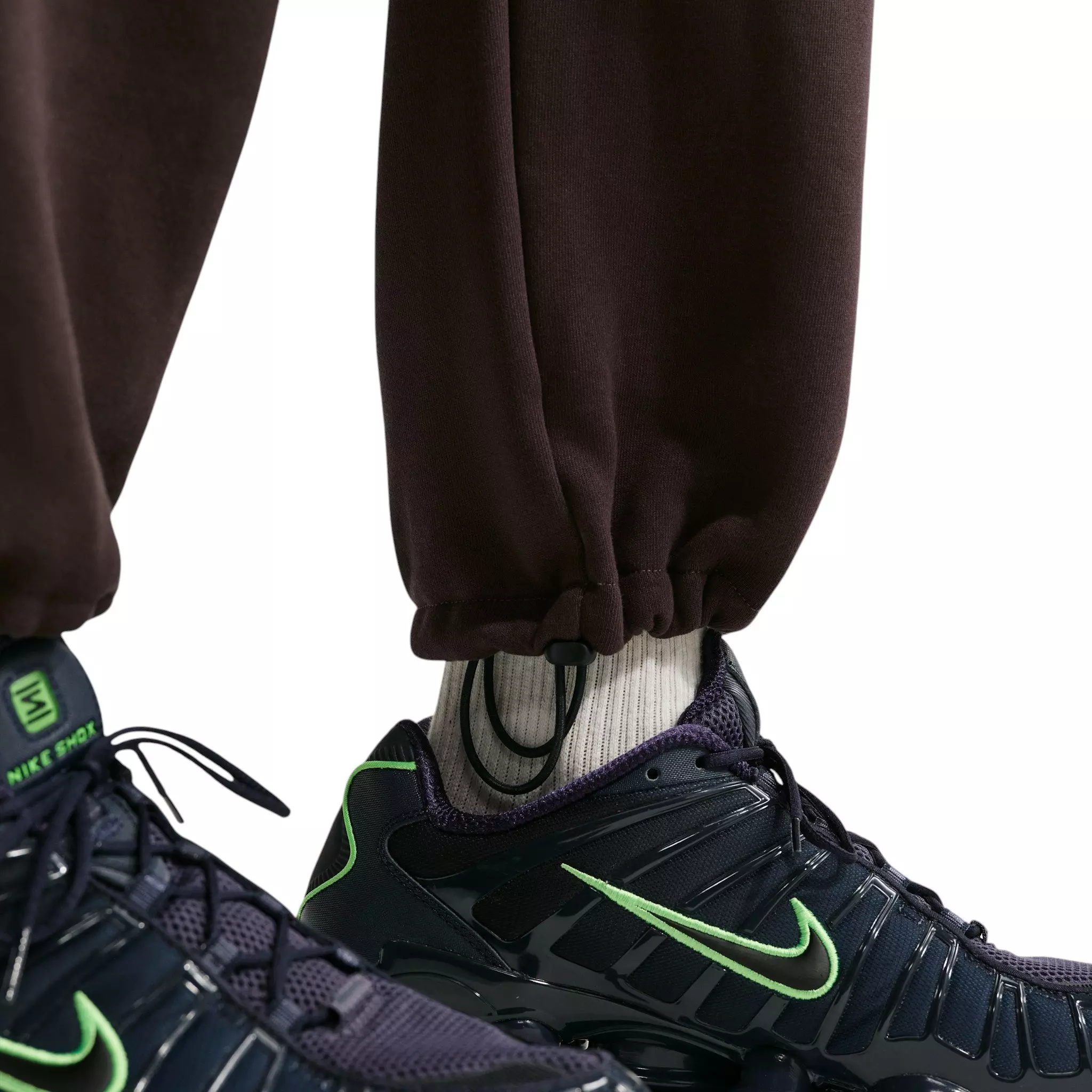 Nike Men's Solo Swoosh Bungee Pants - Velvet Brown/Sail - BROWN/SAIL
