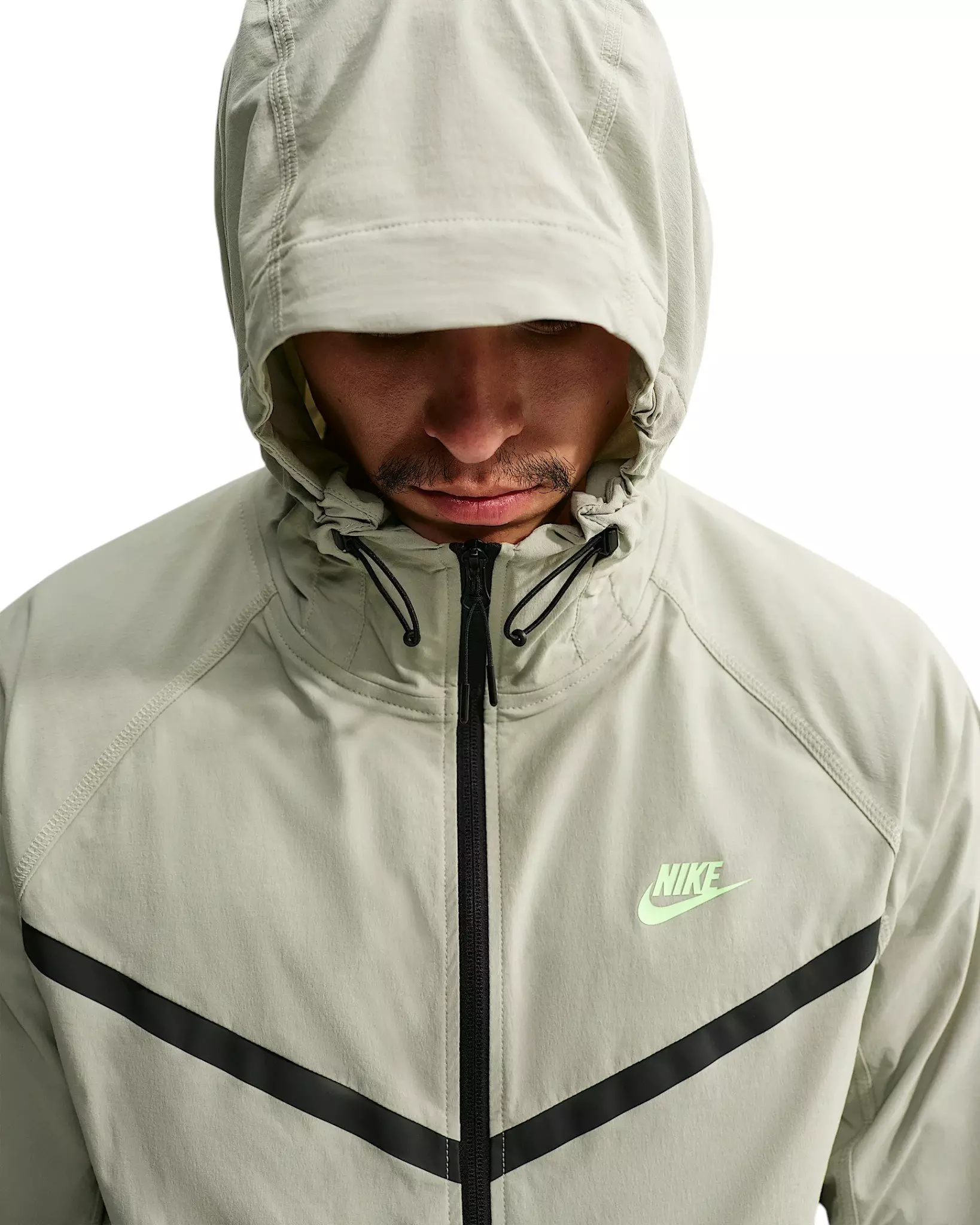 Nike Men's Tech Dri-FIT Woven Full-Zip Windrunner Jacket - GREEN