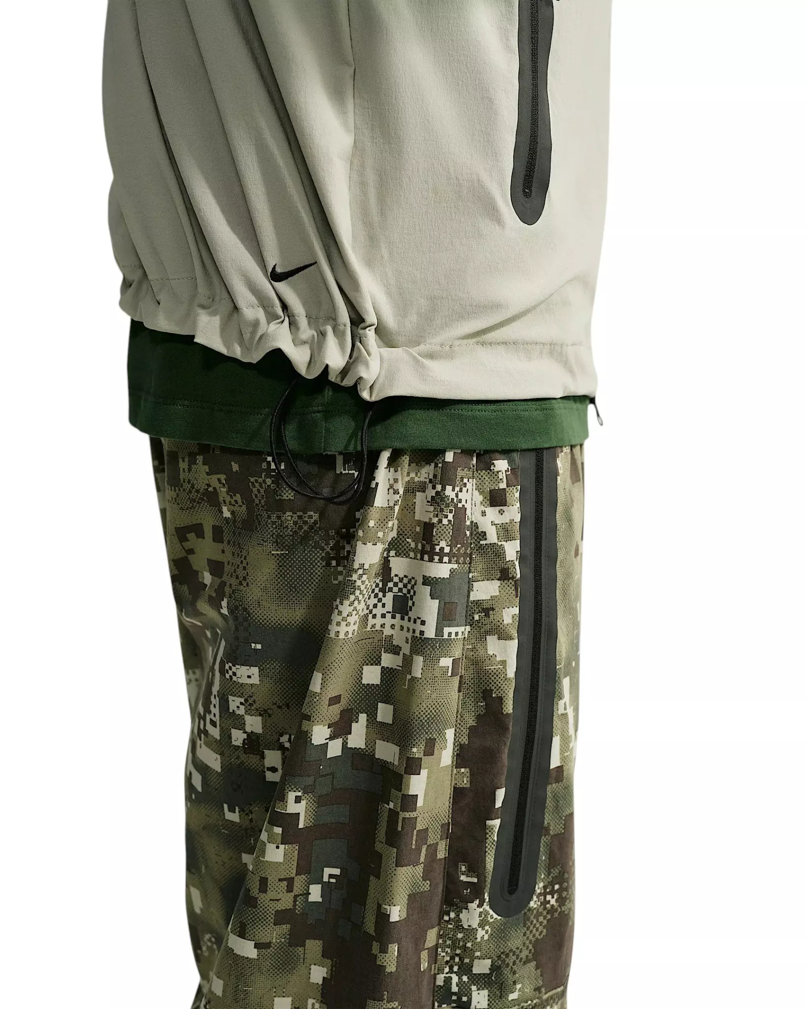 Nike Men's Tech Dri-FIT Woven Full-Zip Windrunner Jacket - GREEN
