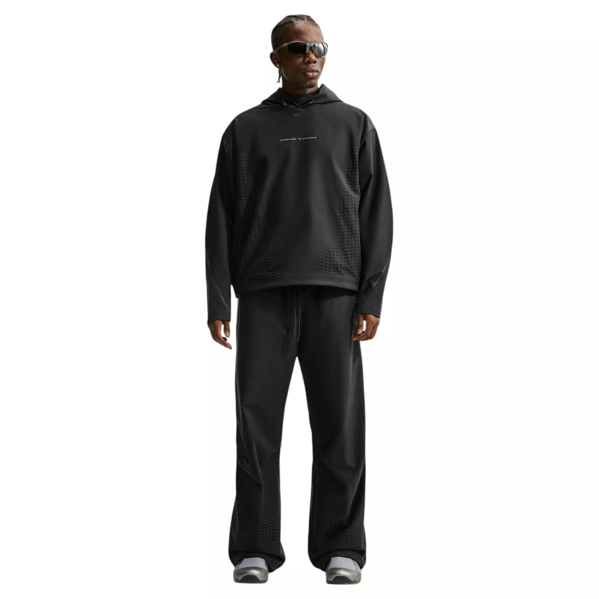 Nike Men's Tech Dri-FIT Shori Knit Pullover Hoodie - BLACK