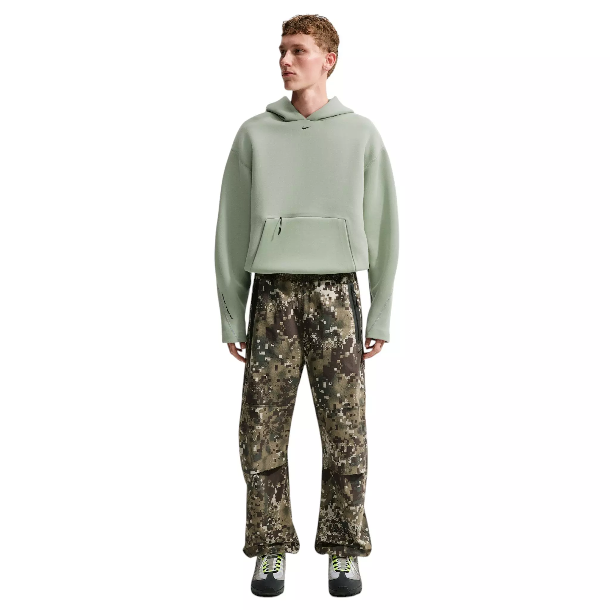 Nike Men's Tech Fleece Pullover Hoodie - GREEN