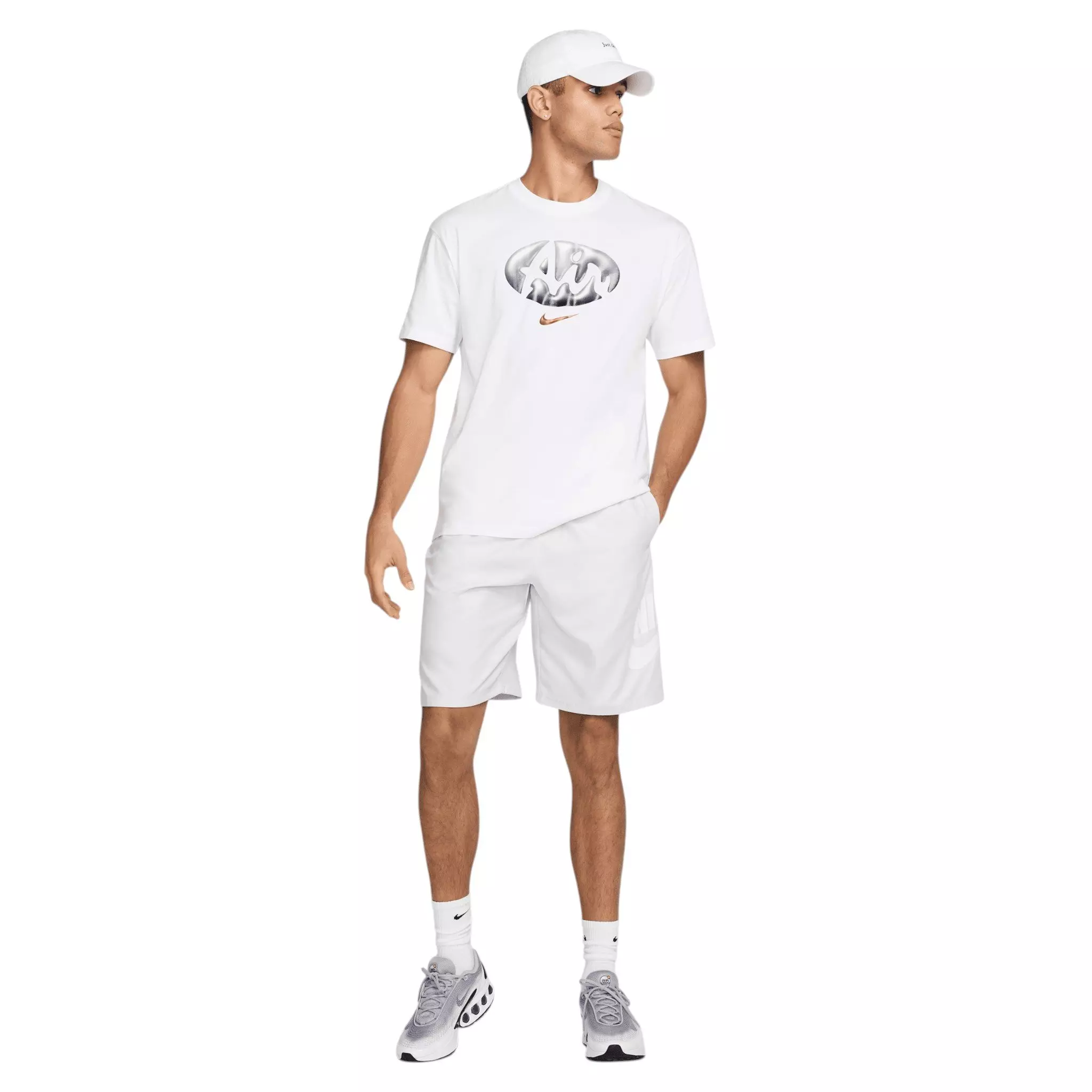 Nike Men's Club Woven Shorts - GREY