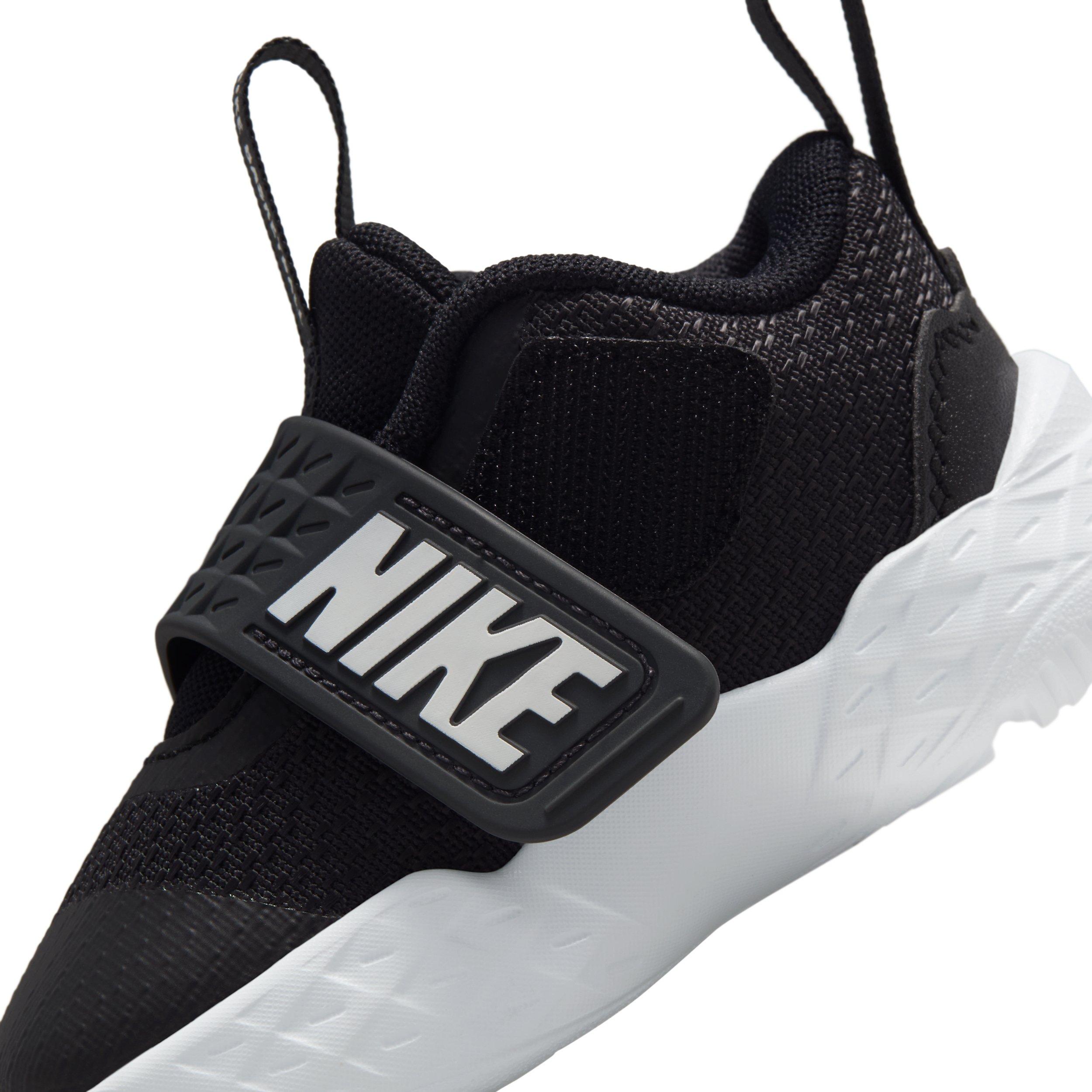 Nike Team Hustle D 12 Infant Boys' "Black/Anthracite/White" Basketball Shoe