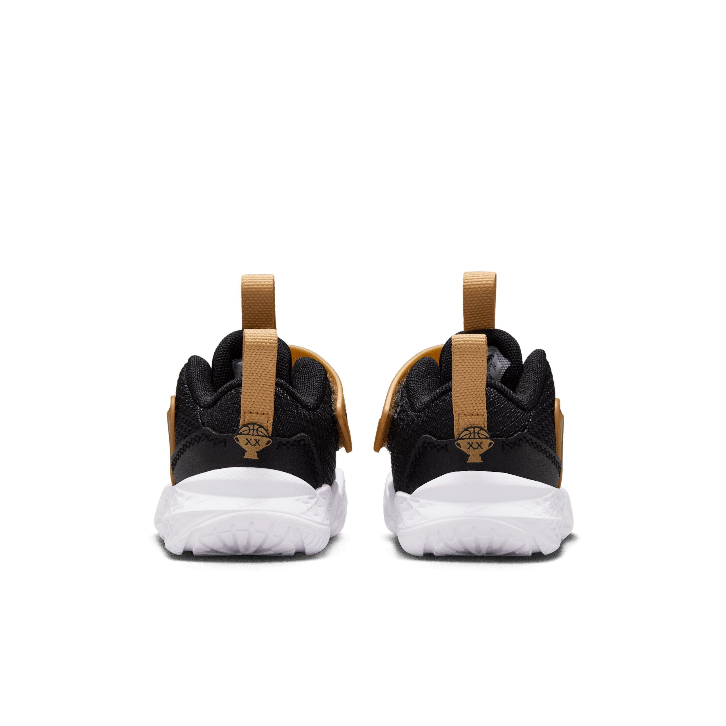 Nike Team Hustle D 12 Infant Boys' "Black/Metallic Gold/White/Black" Basketball Shoe