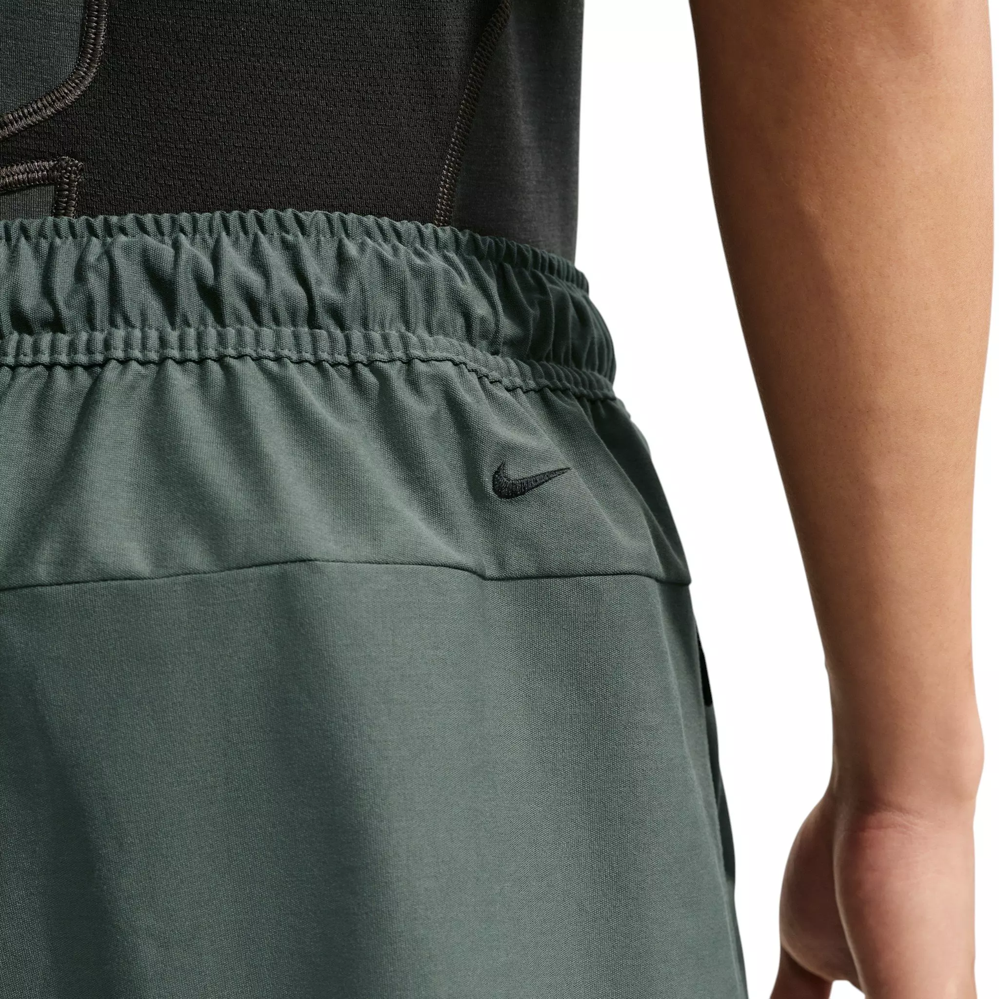 Nike Men's Tech Dri-FIT Shori Knit Shorts - GREEN