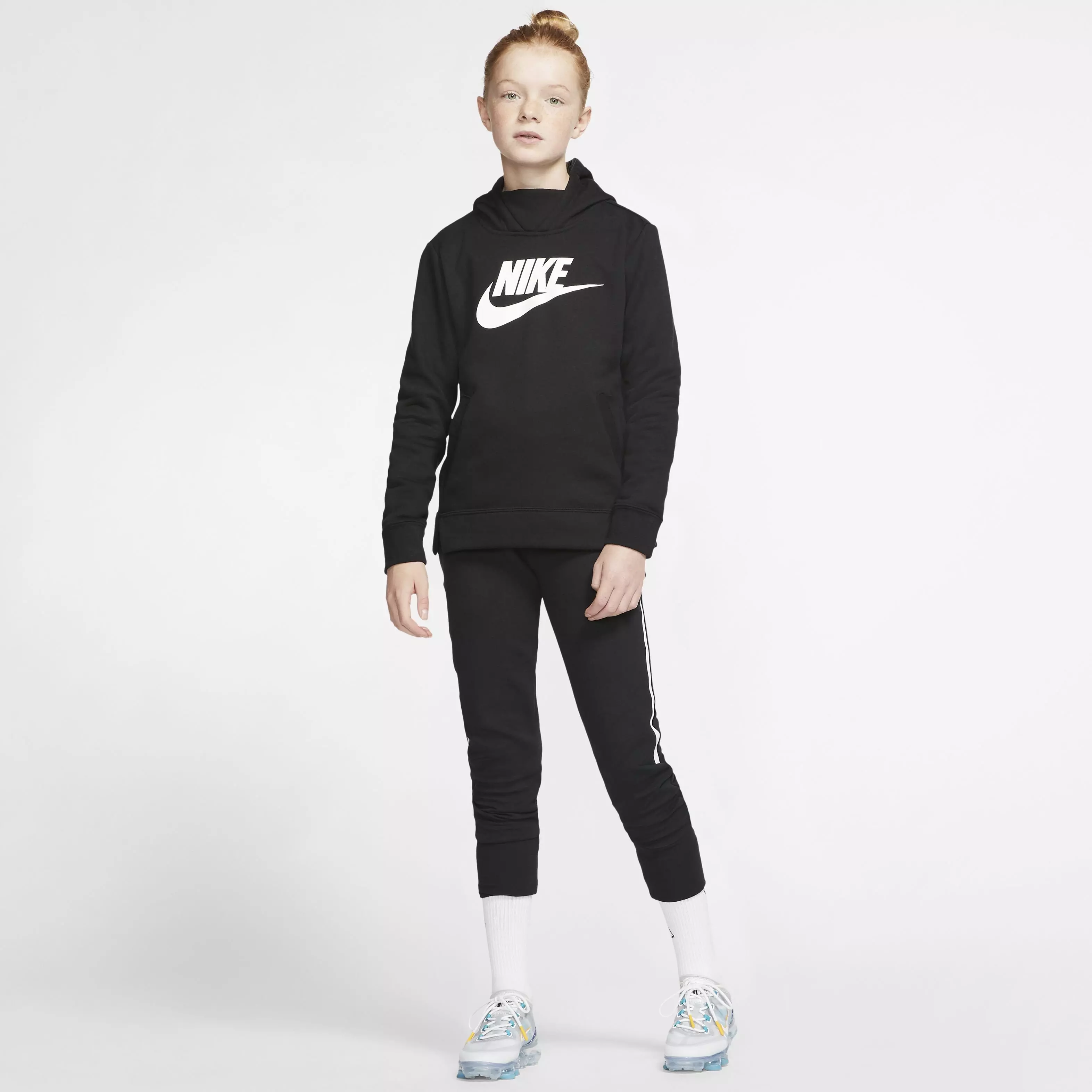 Nike Girls' Sportswear Black/White Pullover Hoodie - BLACK/WHITE