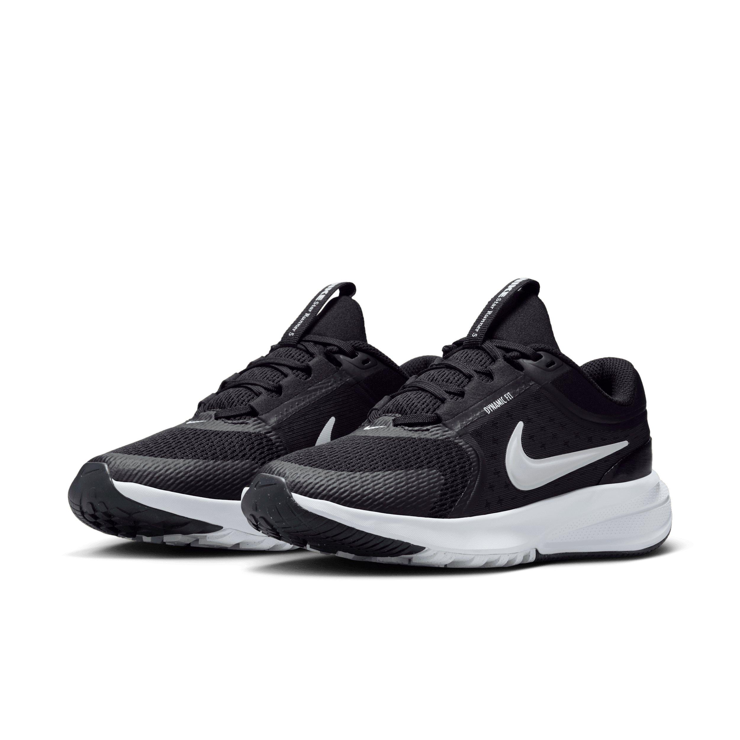 Nike Star Runner 5 Grade School Boys' "Black/White/Summit White/White" Running Shoe