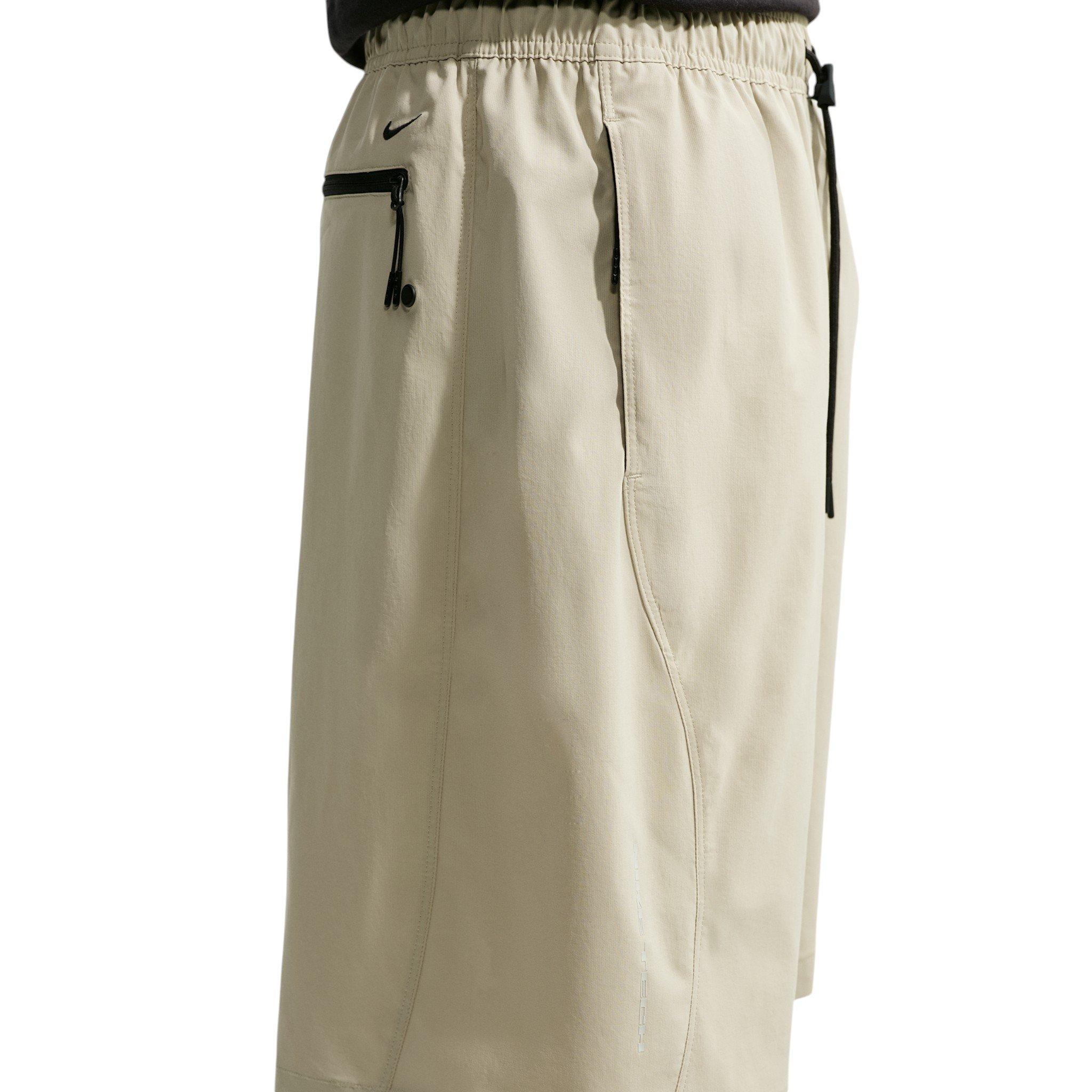 Nike Men's Tech Helios Dri-FIT Shorts - BROWN