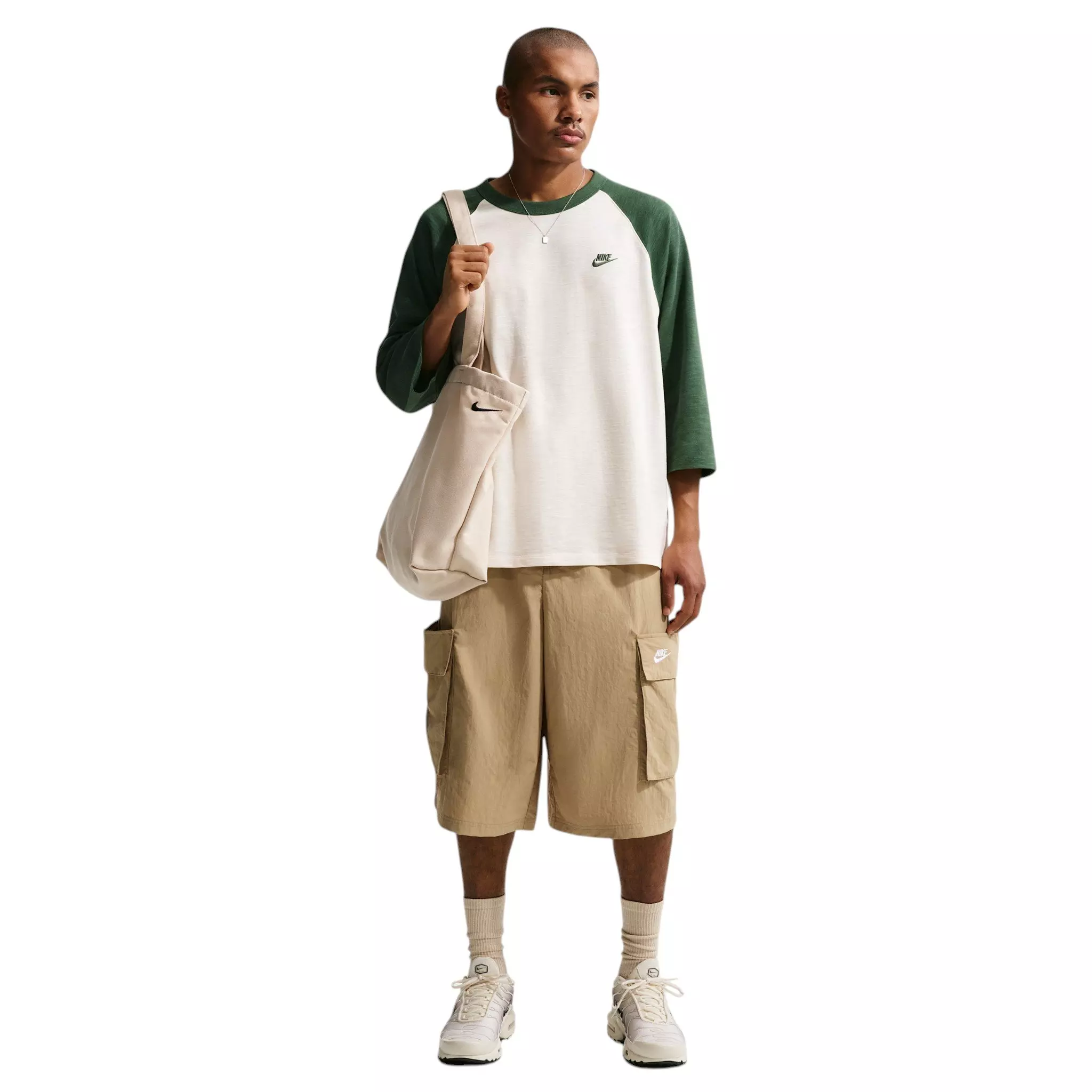 Nike Men's Sportswear Club Oversized Cargo Shorts - Parachute Beige/White - BEIGE/WHITE