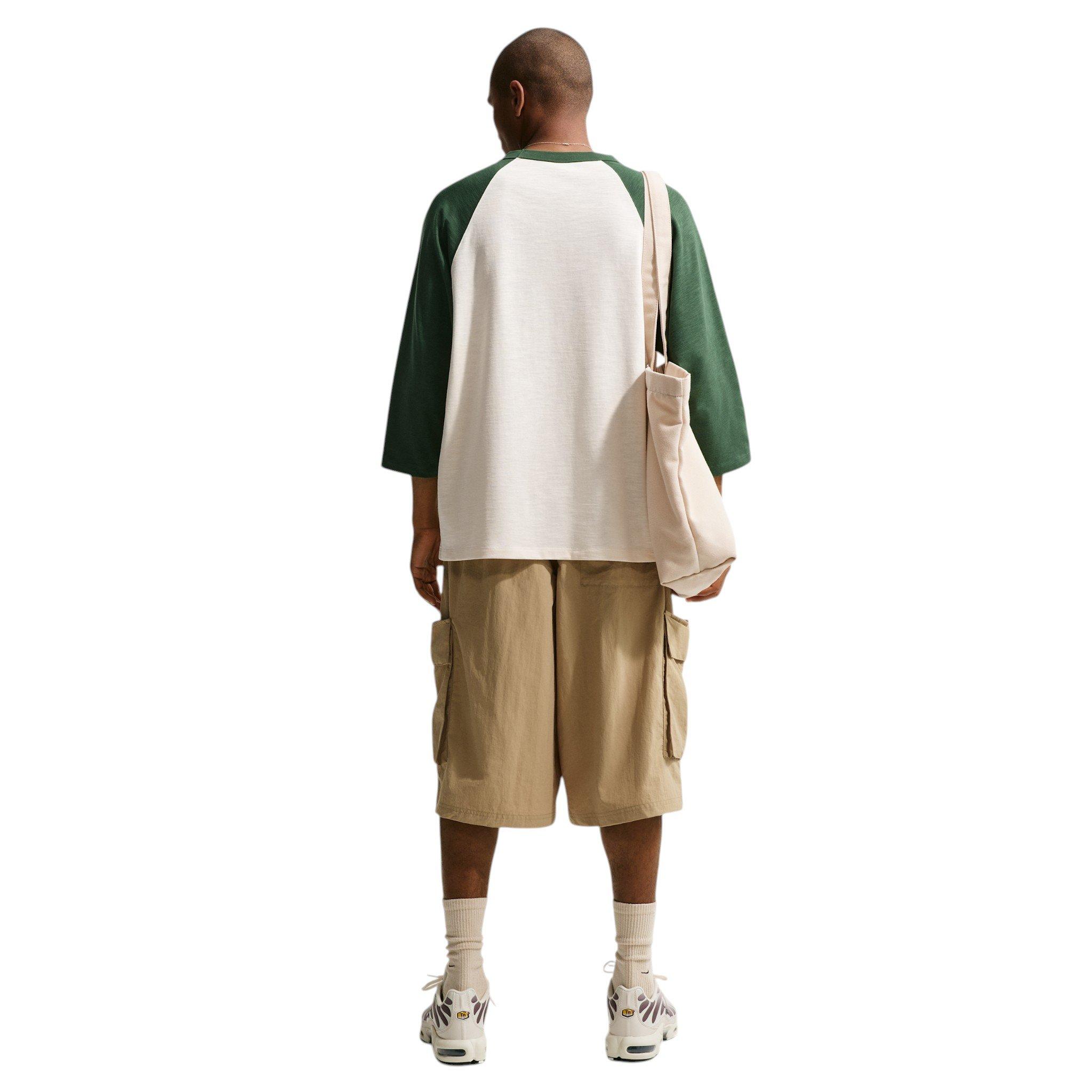 Nike Men's Sportswear Club Oversized Cargo Shorts - Parachute Beige/White - BEIGE/WHITE