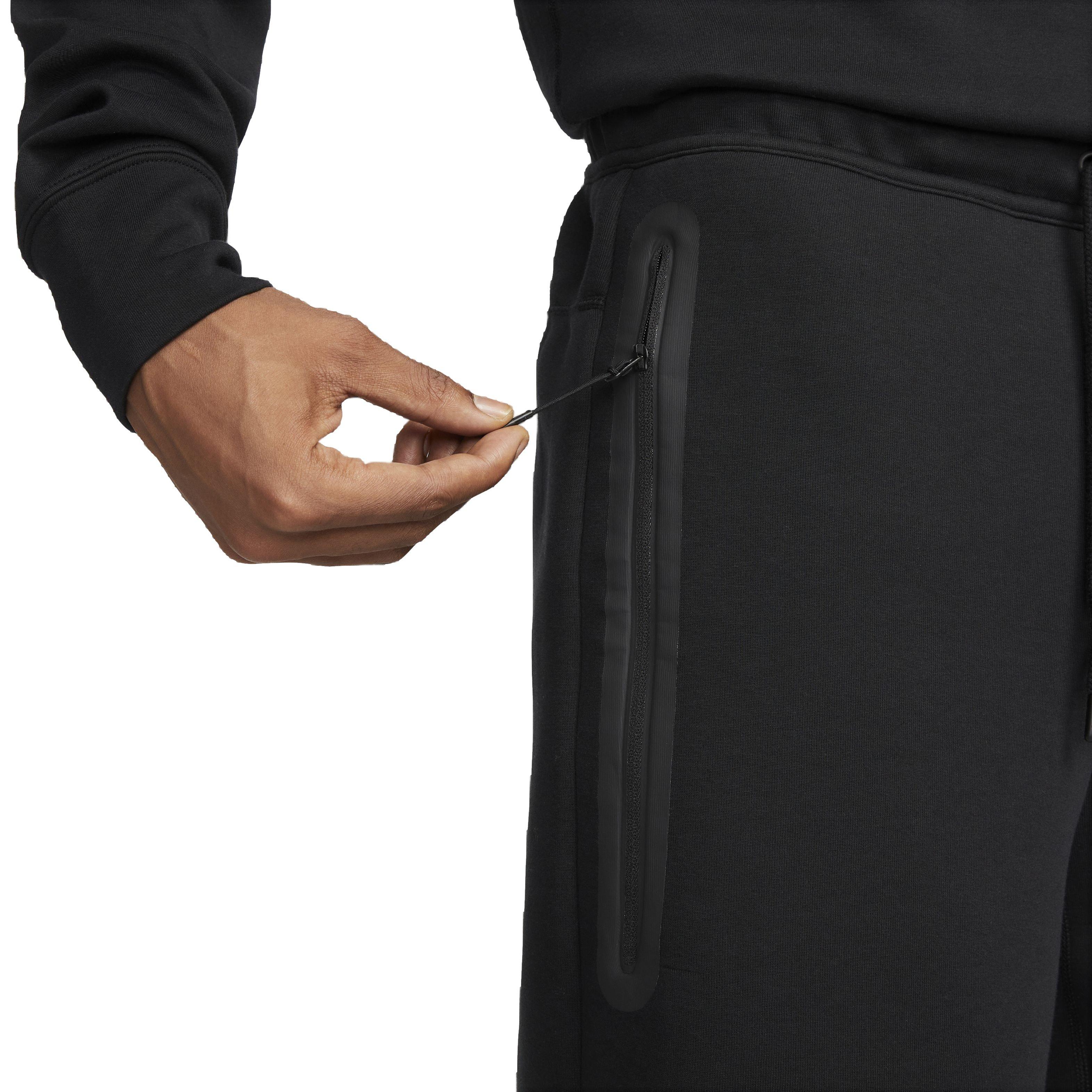 Nike Men's Tech Fleece Shorts - BLACK Thumbnail View 6