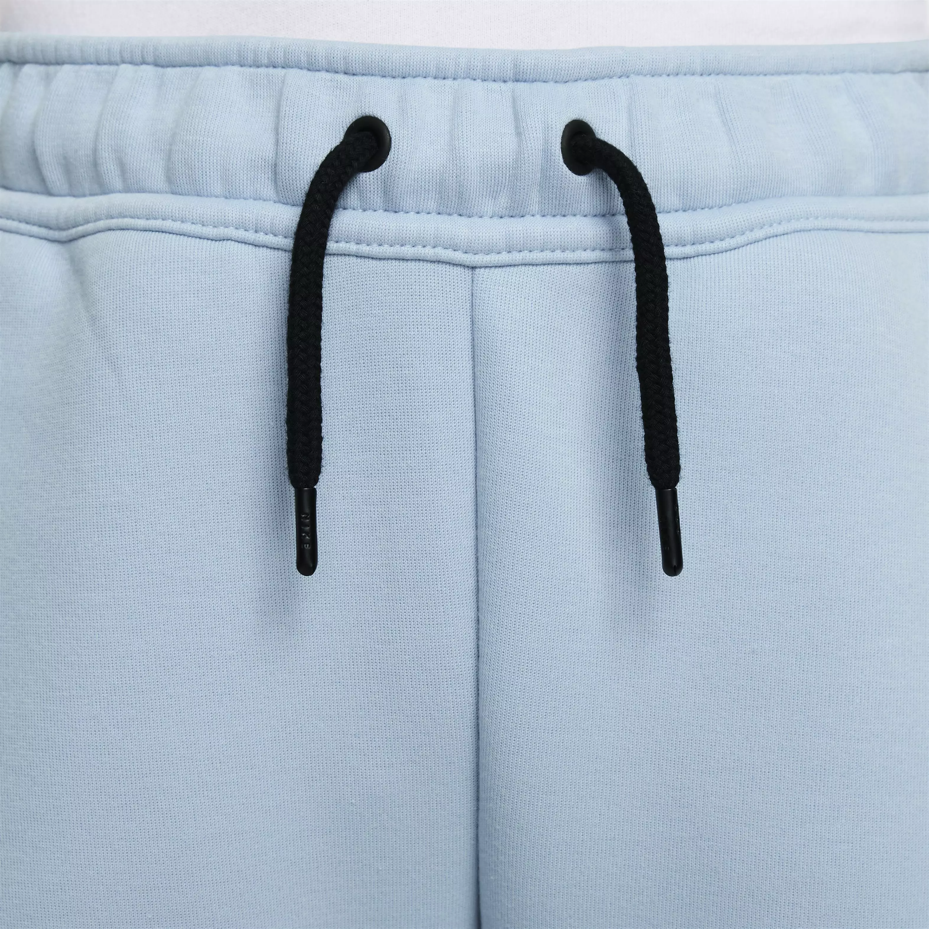 Nike Big Boys' Sportswear Tech Fleece Pant - LT BLUE