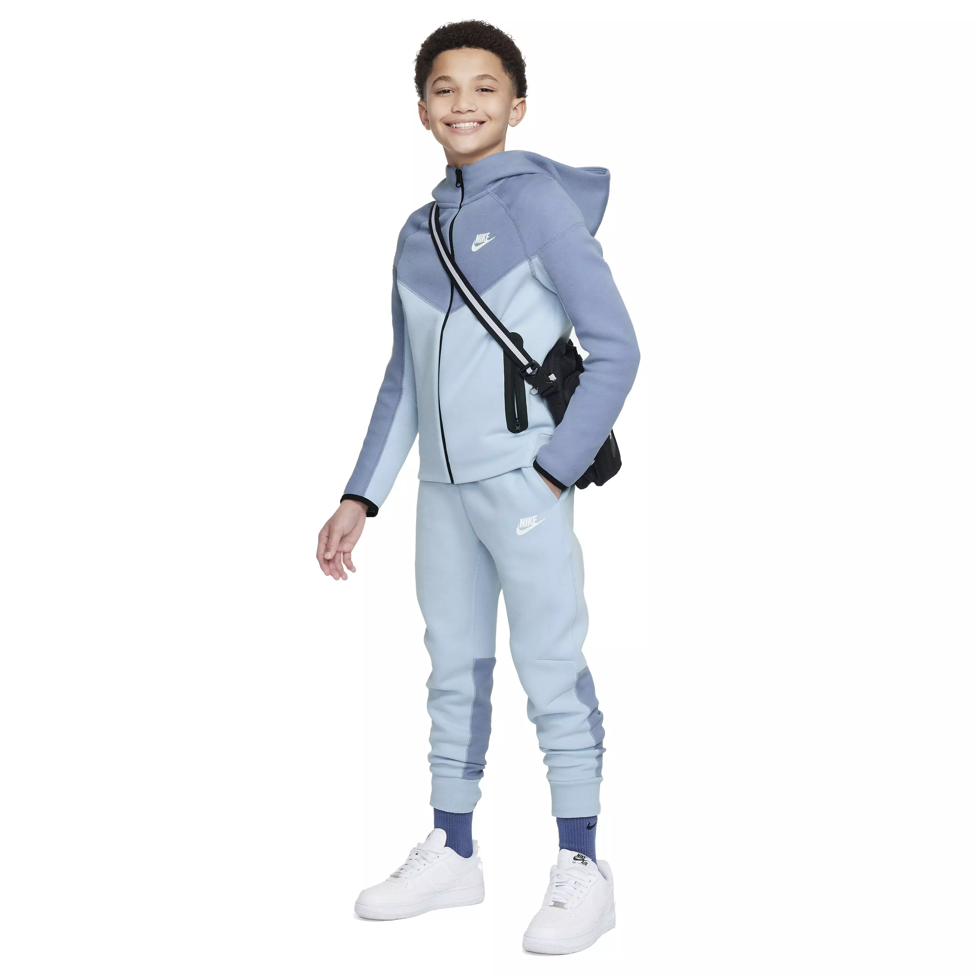 Nike Big Boys' Sportswear Tech Fleece Pant - LT BLUE